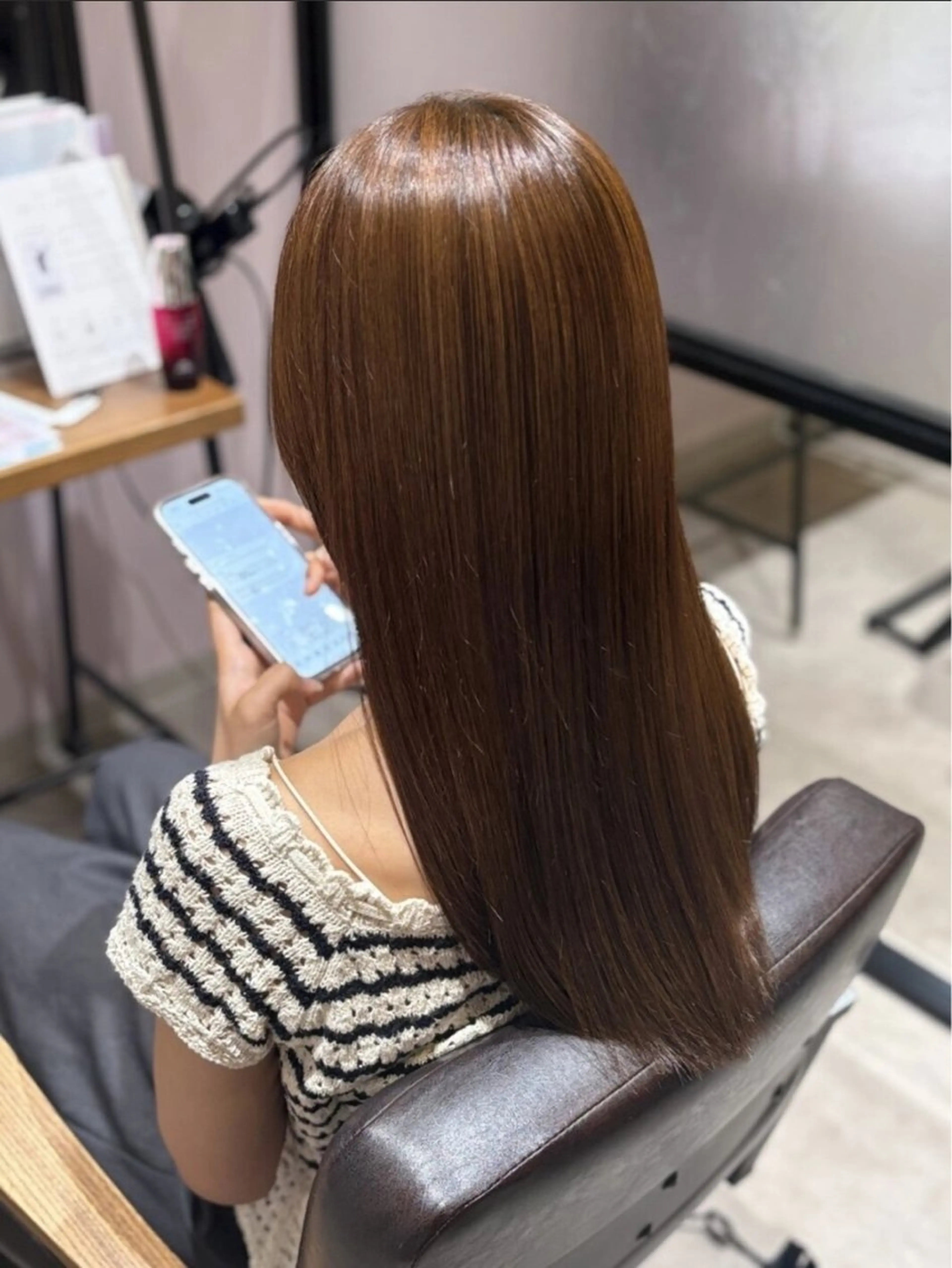 カラー 西原 愛紗のヘアスタイル