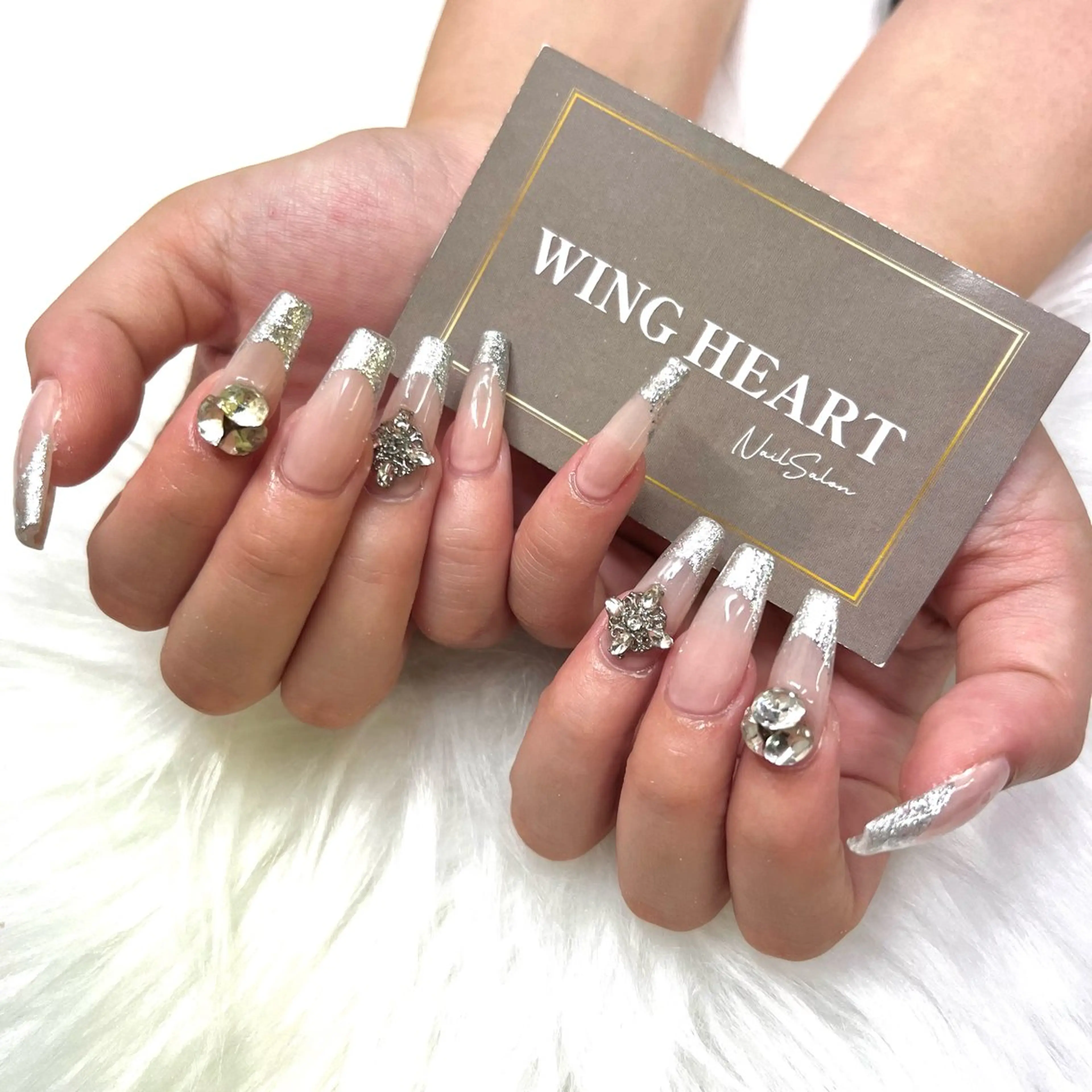 ネイル I. AYUMIのネイルデザイン