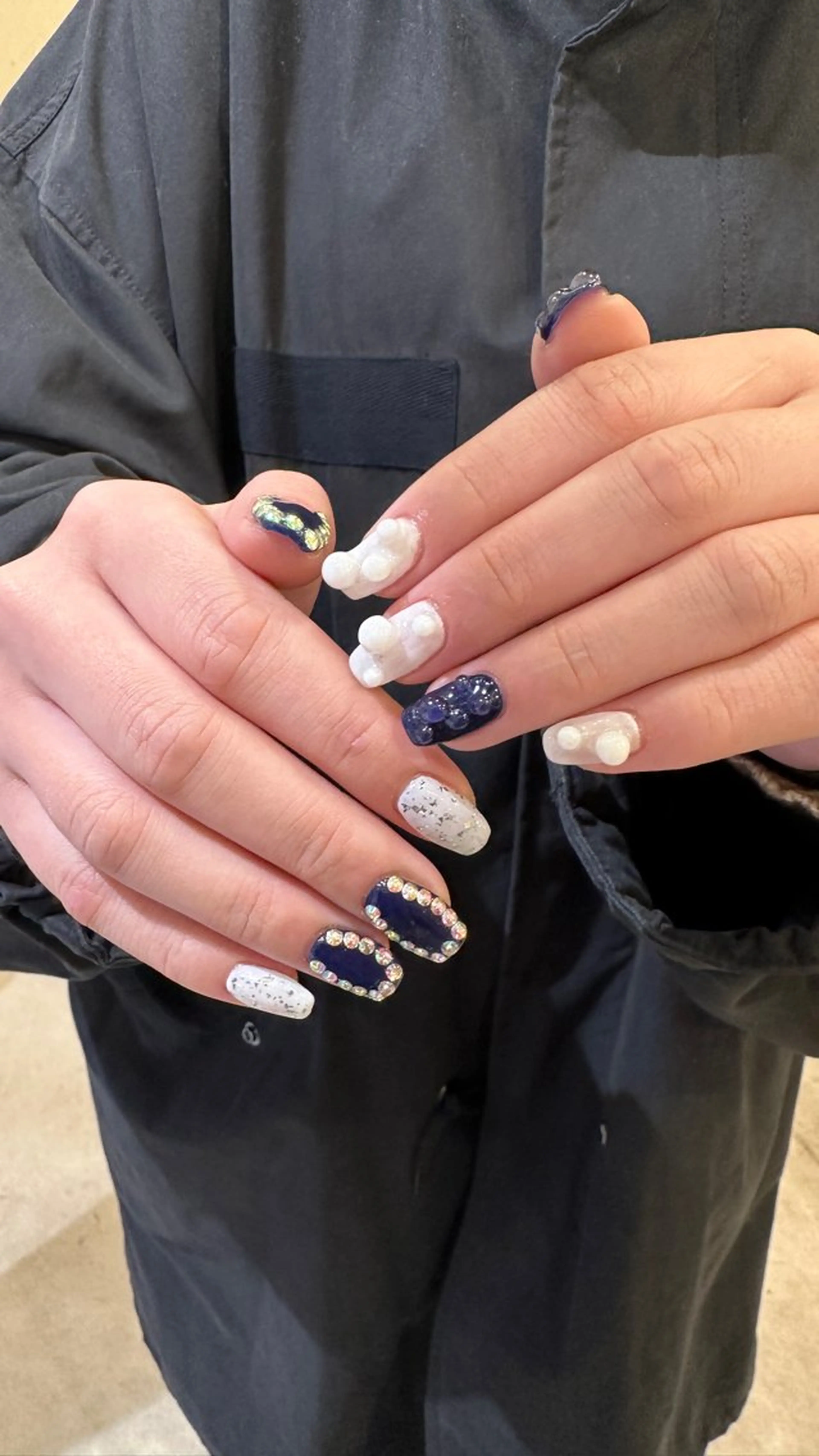 ネイル ハンドネイル 👽個性派ネイル🎀 komachiのヘアスタイル