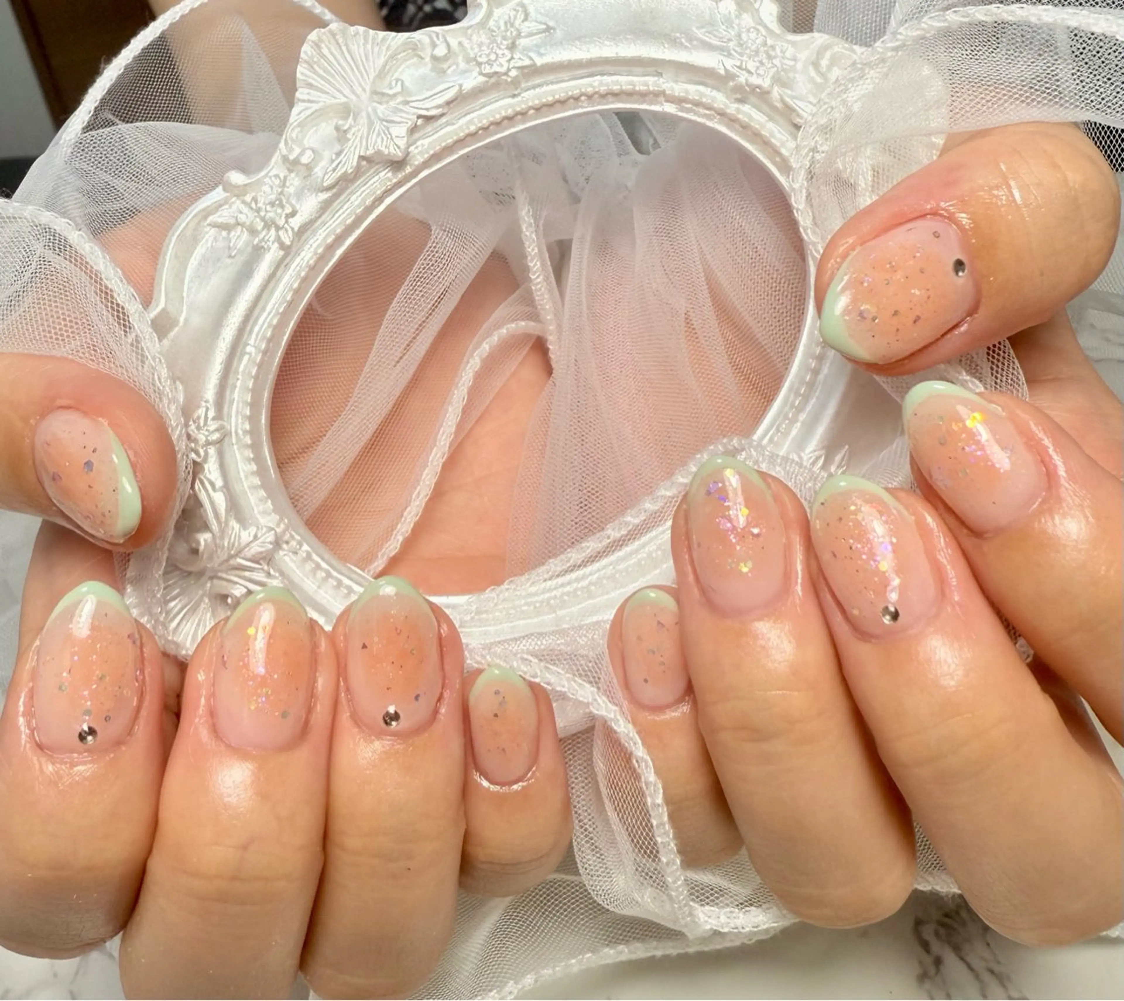 ネイル アートネイル フレンチネイル ガラスフレンチ 氷ネイル・うるうるネイル キラキラネイル M.N_ nailのネイルデザイン