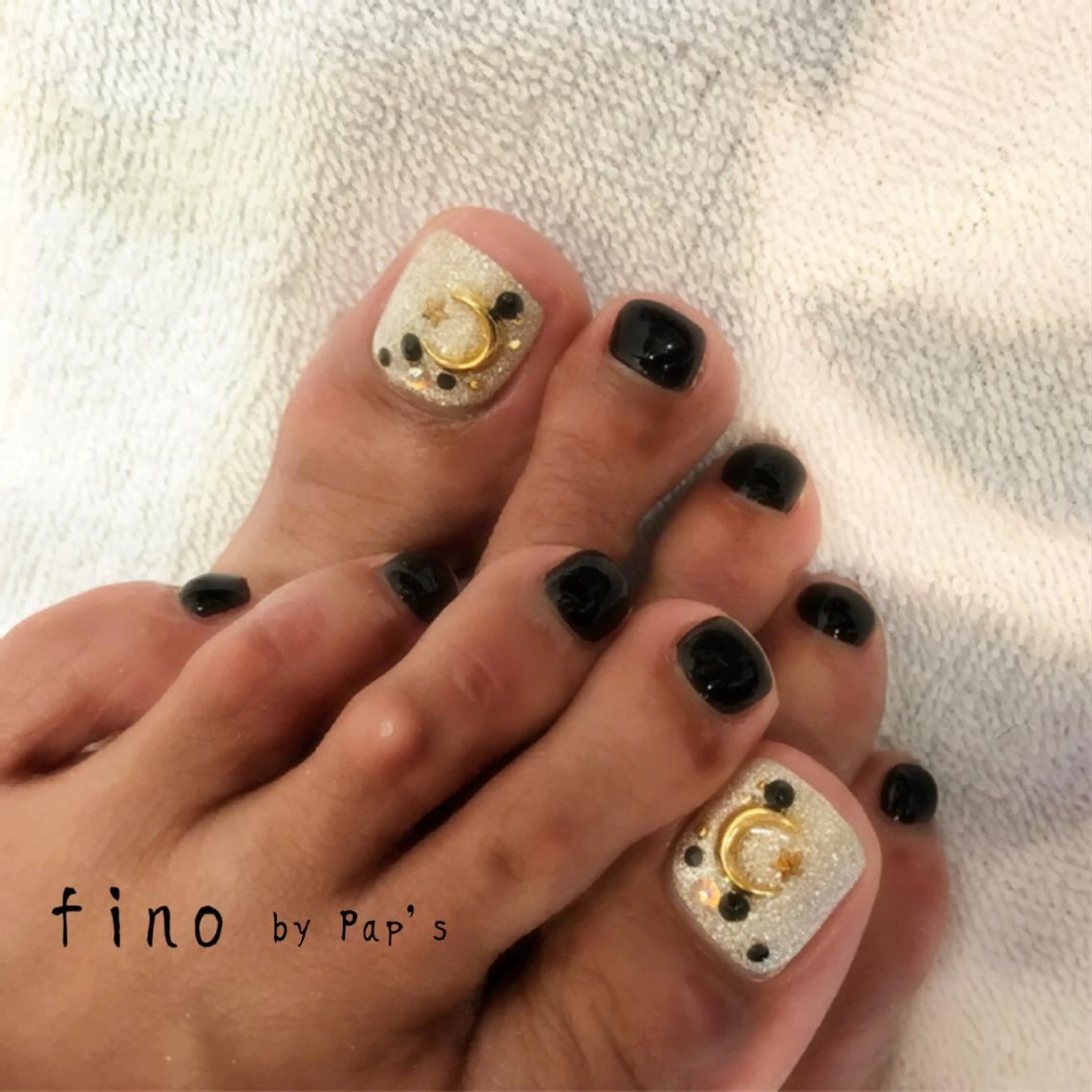 ネイル fino by Pap's所属・西畠 真由美のネイルデザイン