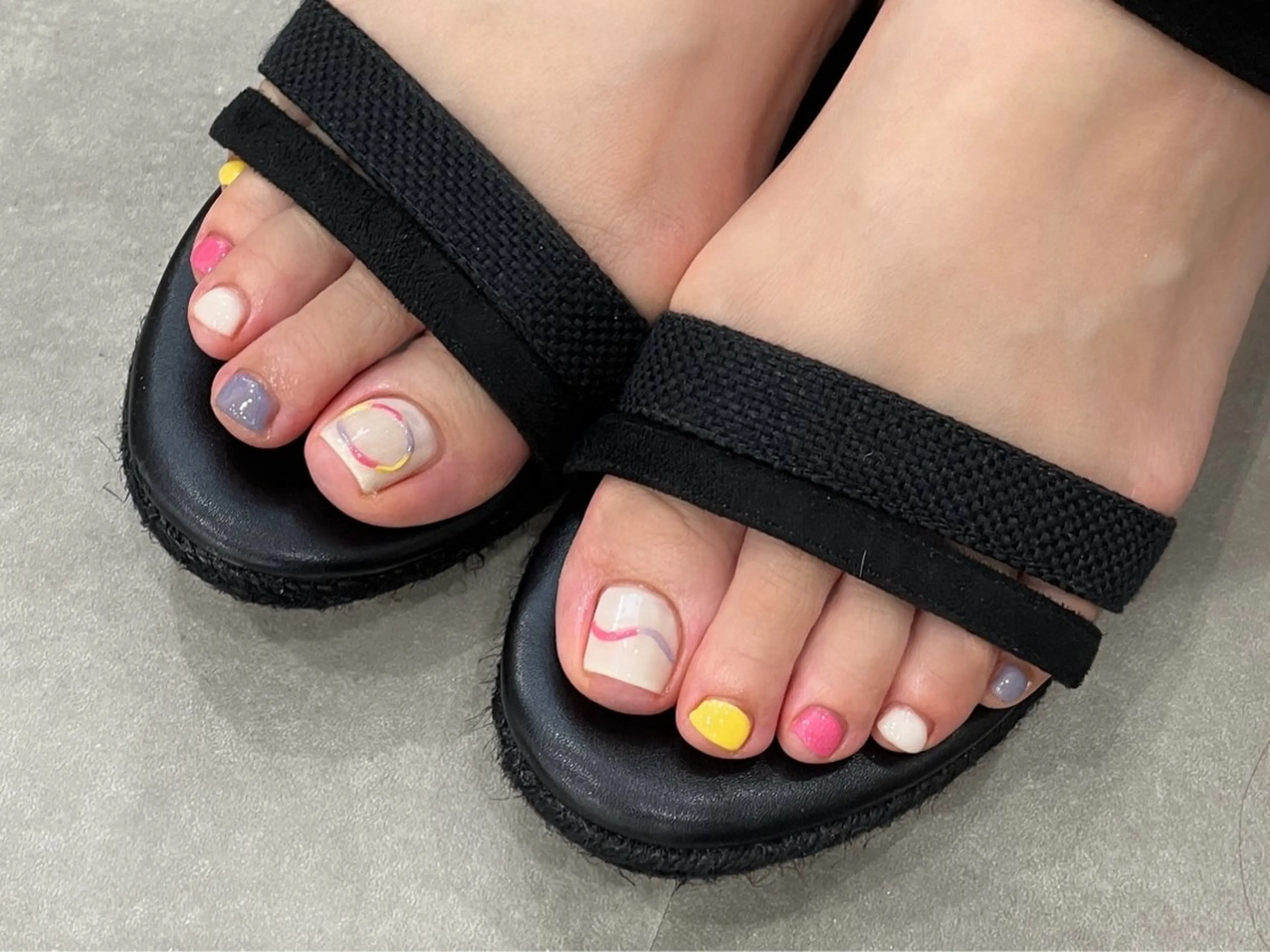 ネイル アートネイル ネイルサロンshiki 大船店所属・🌿 amiのネイルデザイン