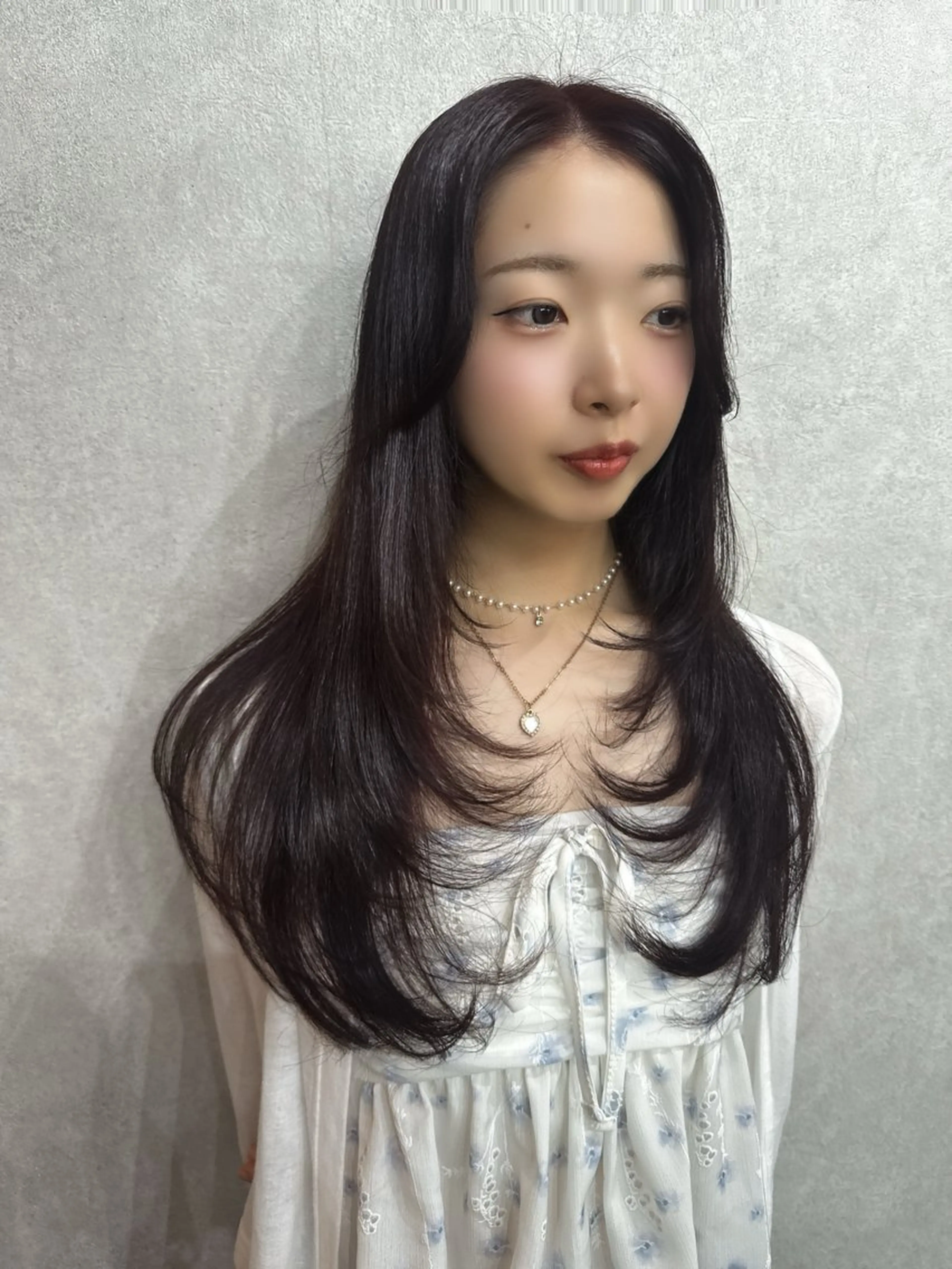 ロング カラー レイヤーカット AIRI layer cut hairのヘアスタイル
