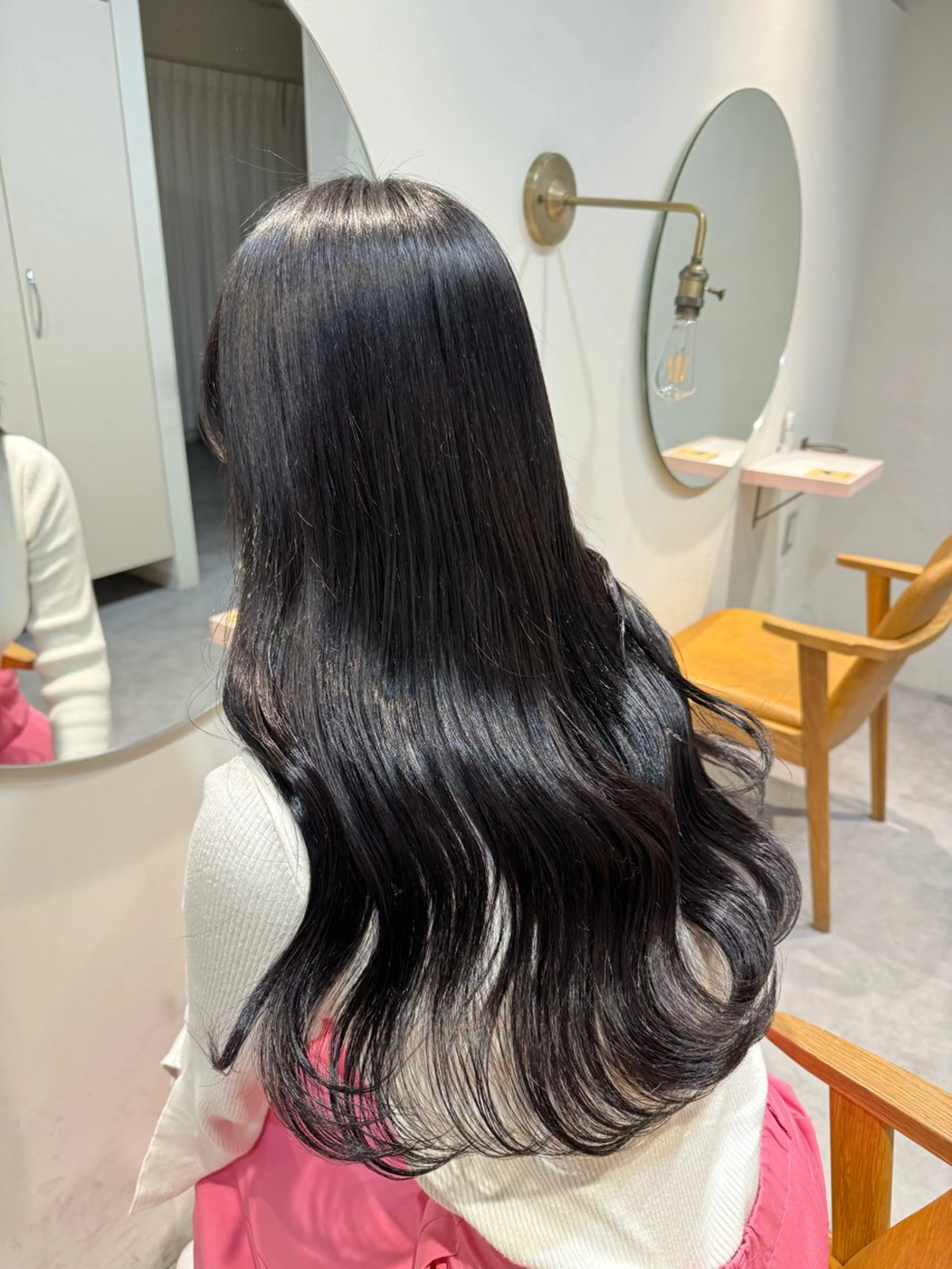 カラー 黒髪 ブルーカラー ブルーブラック ayaka♡ 柔らかカラーのヘアスタイル