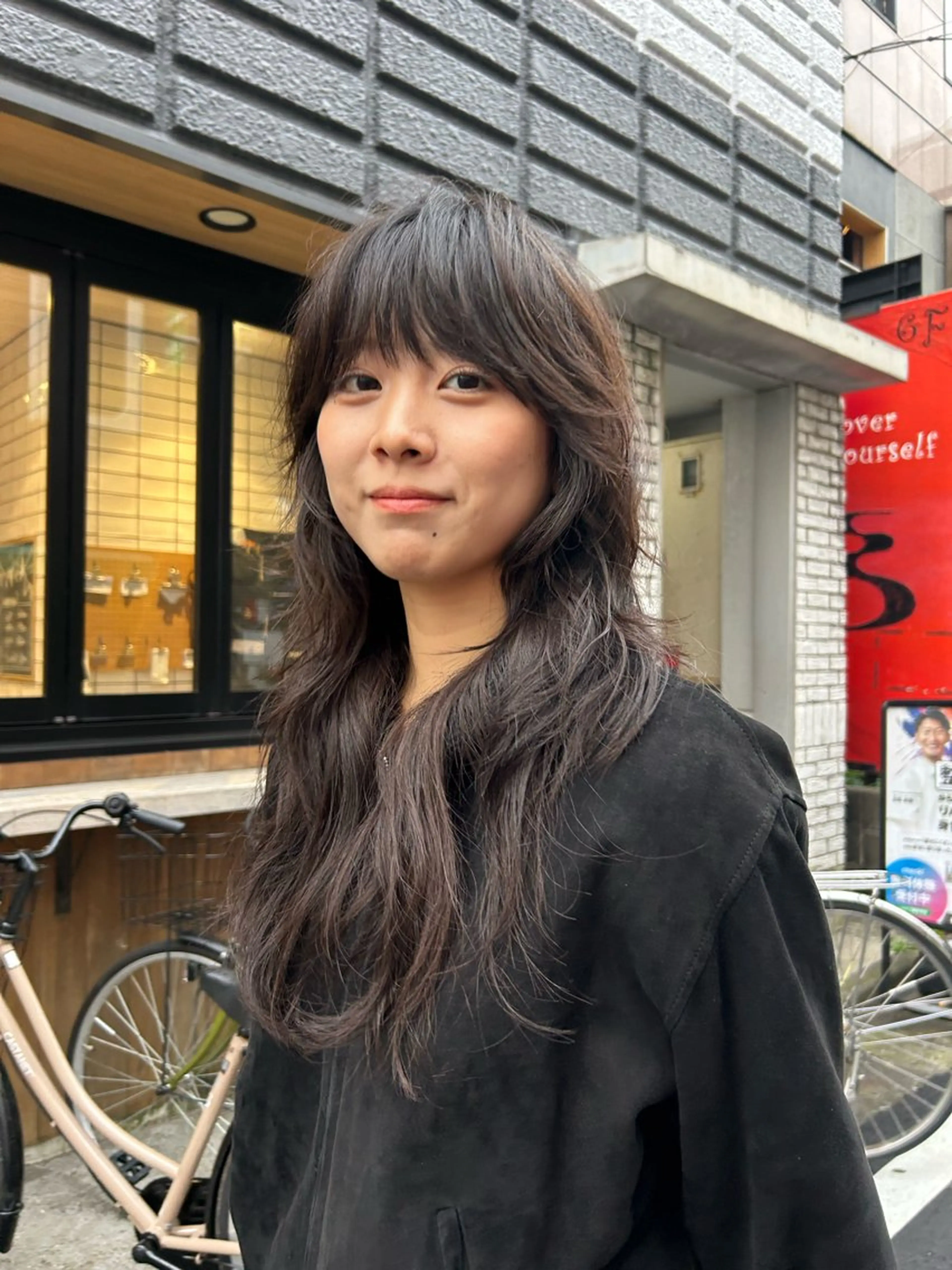 ロング パーマ レイヤーカット デジタルパーマ ニュアンスパーマ カット パーマ ayano🍒パーマ 暖色カラーのヘアスタイル