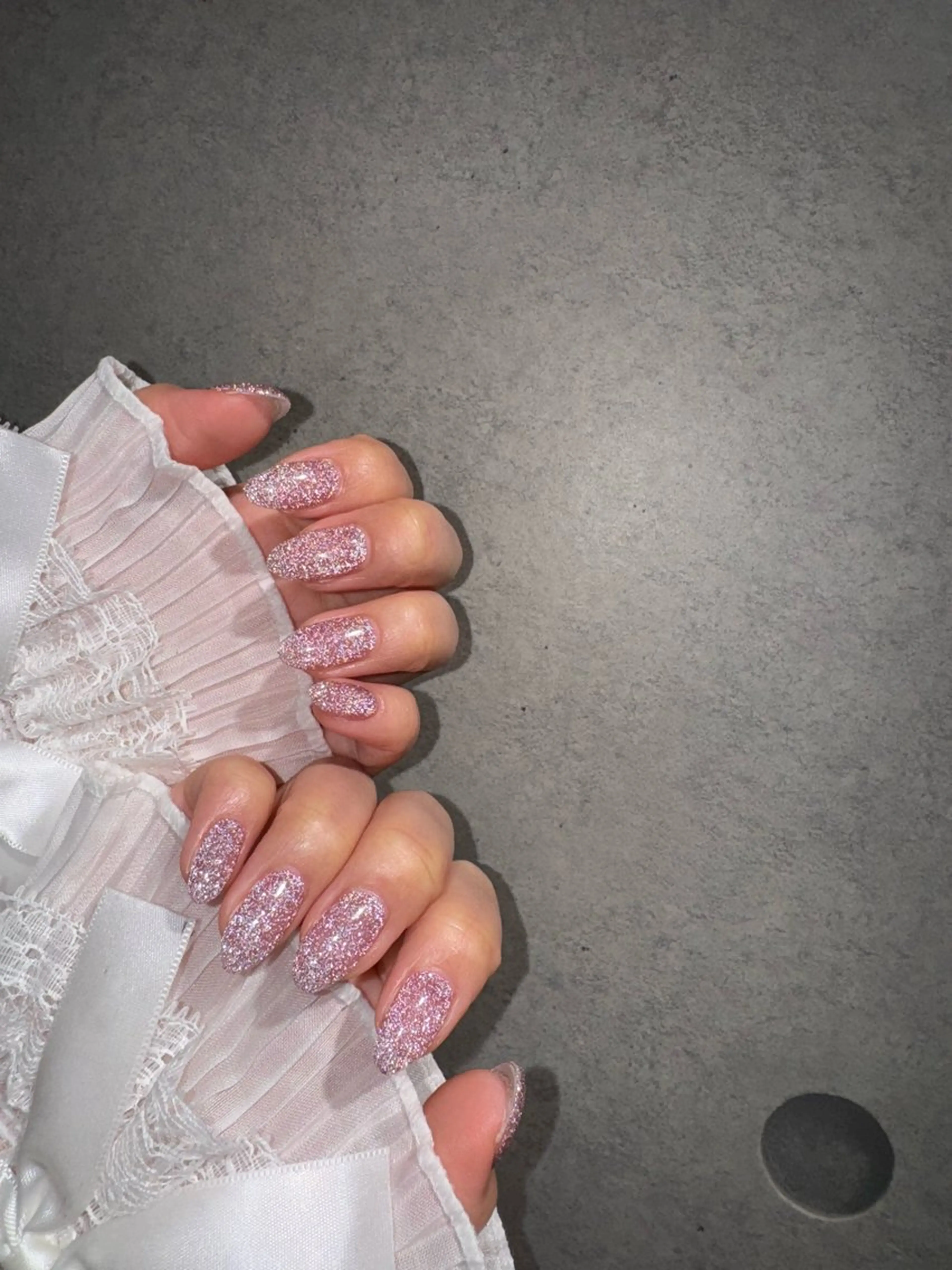 ネイル I-nailロング /ワンホン/キラキラのネイルデザイン