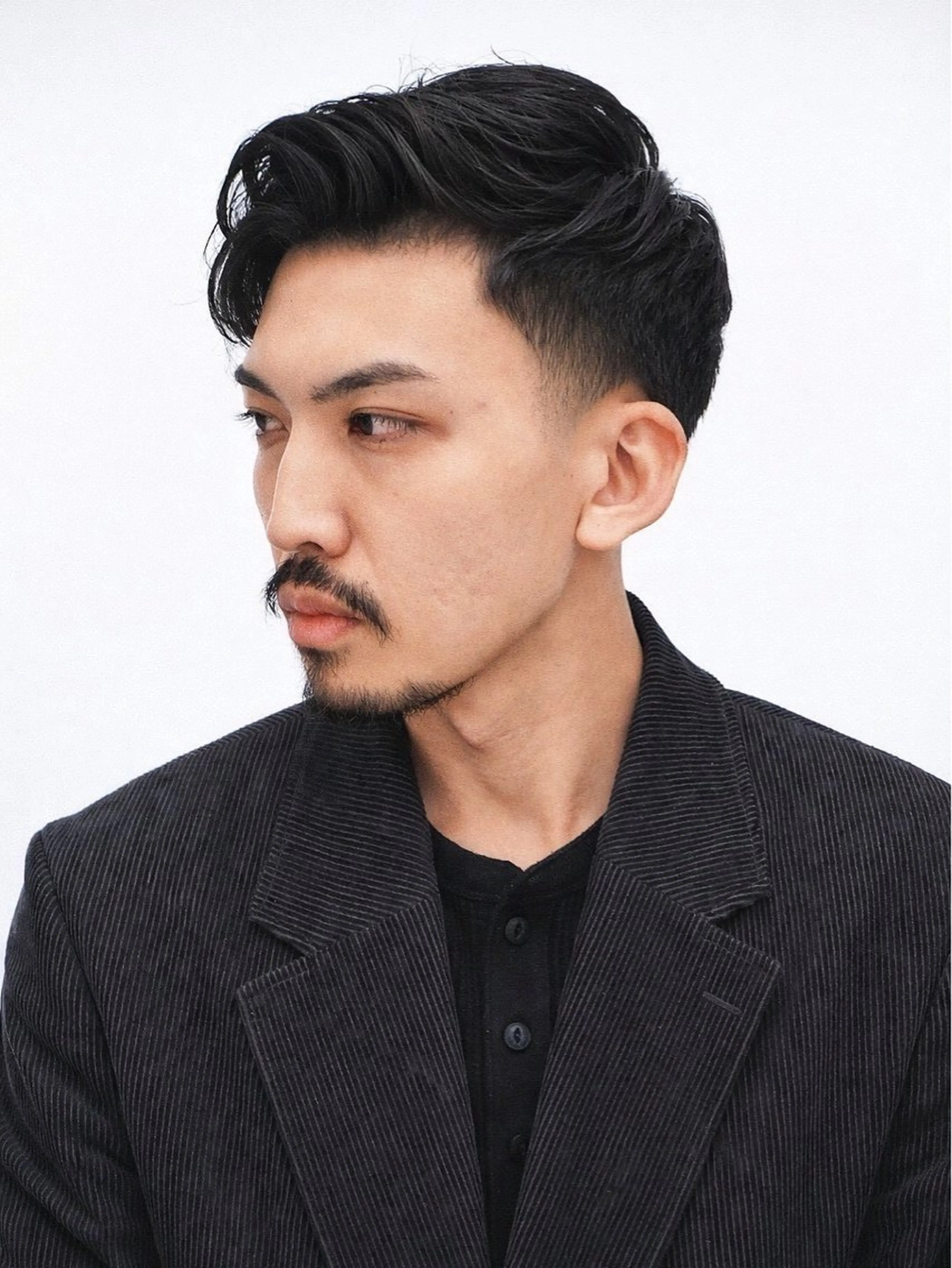 ミディアム 佐々木 開のヘアスタイル