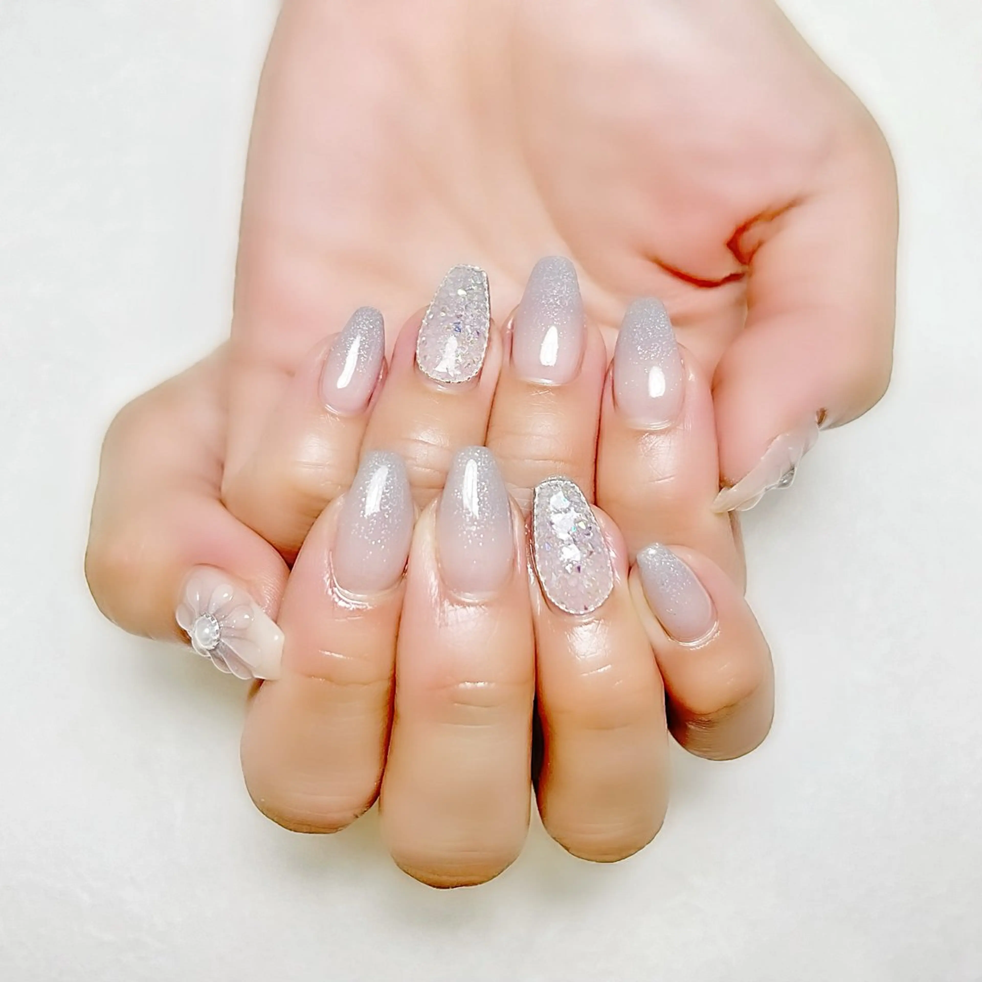 ネイル ガーリー グラデーション キラキラネイル 春ネイル rouse nail RISATOのネイルデザイン