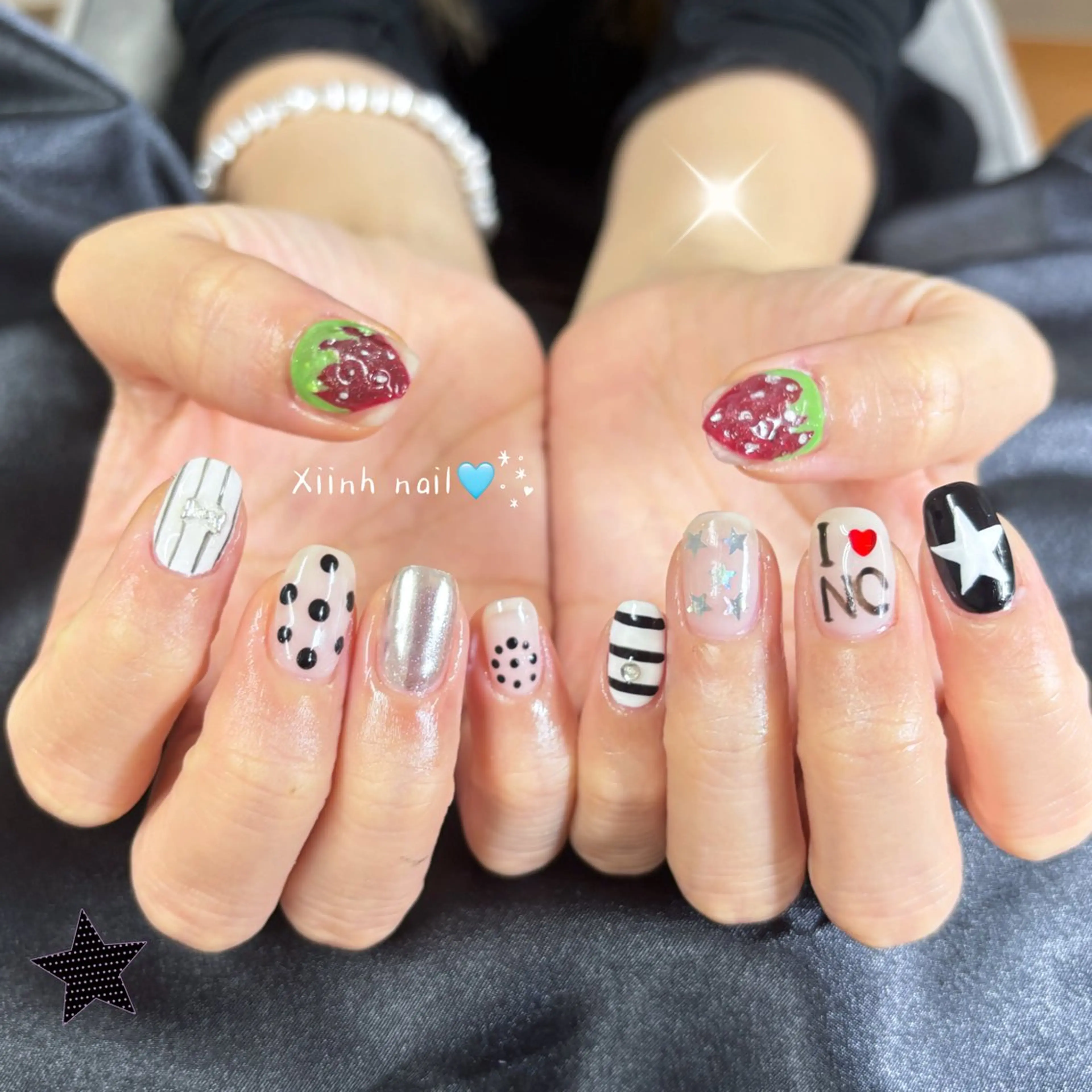 ネイル チークネイル 桜ネイル フットネイル ジェルネイル ハロウィン ハンドネイル XIINH NAIL SALONのネイルデザイン