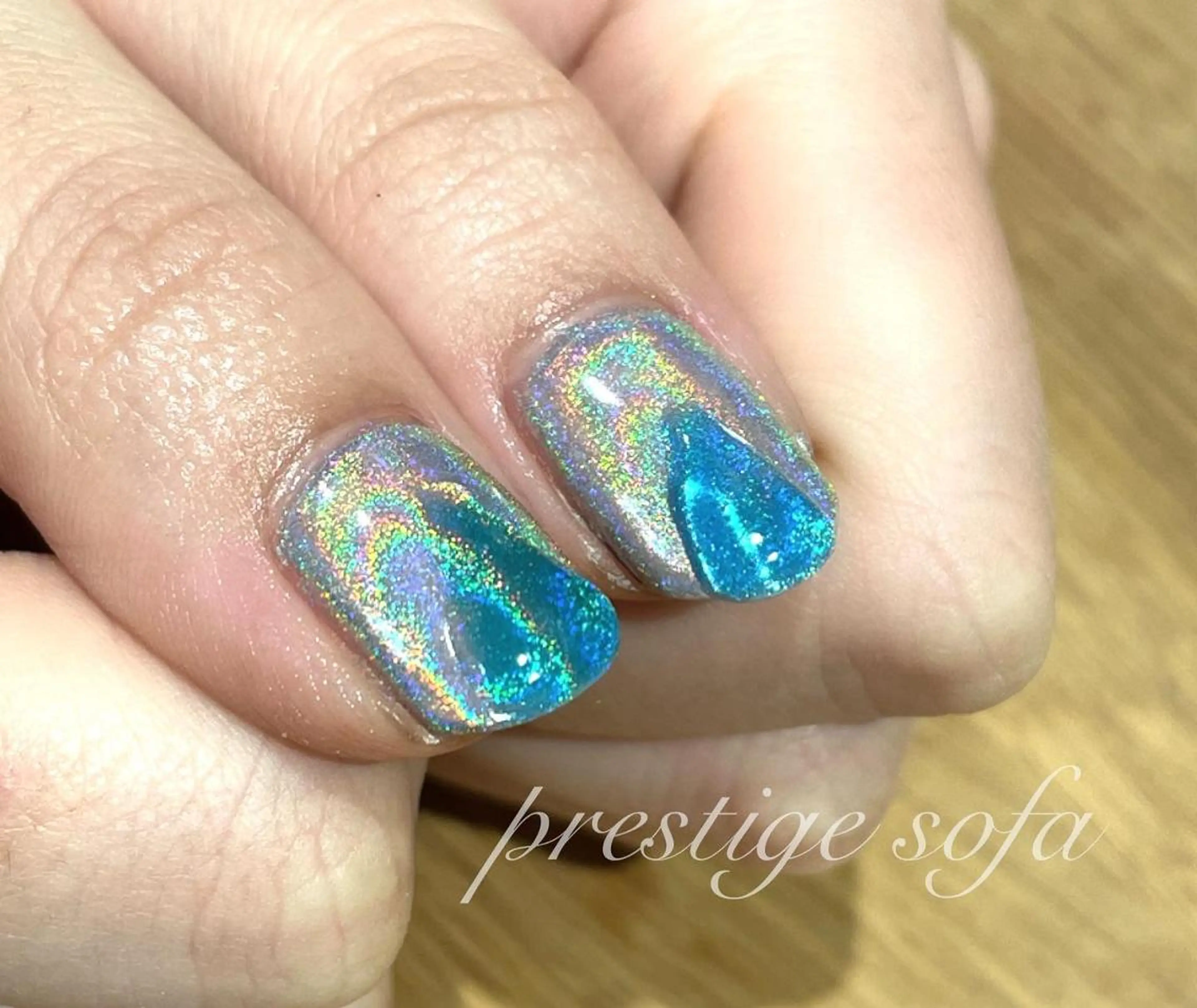 ネイル マツエク・マツパ まつげパーマ ボリュームラッシュ オーロラネイル ジェルネイル ビー玉ネイル 髙橋 敦子のネイルデザイン