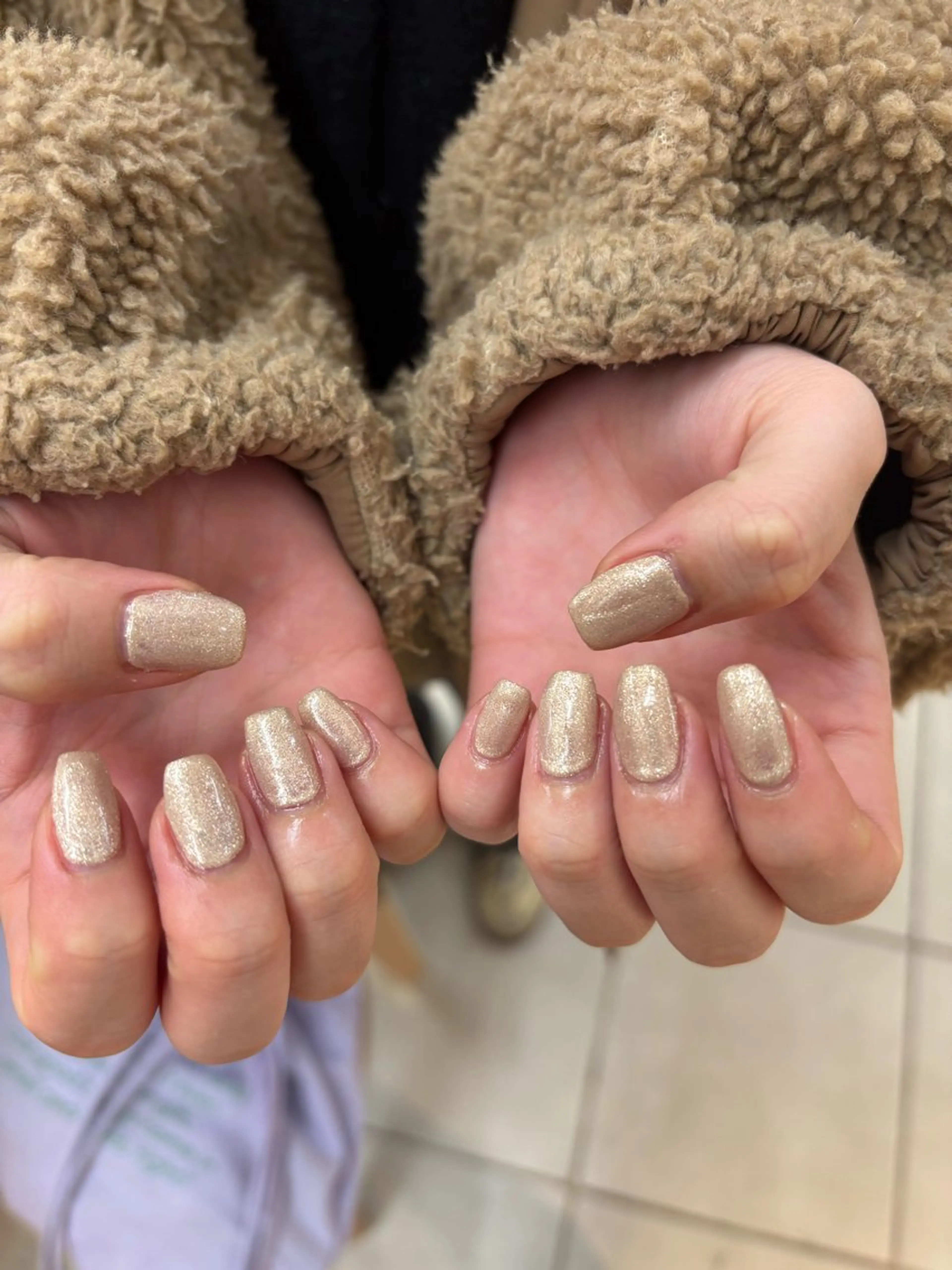 ネイル キラキラネイル ラメ(グリッター) ラメグラデーション ワンカラーネイル ai _l0ve TRIOS nailのネイルデザイン