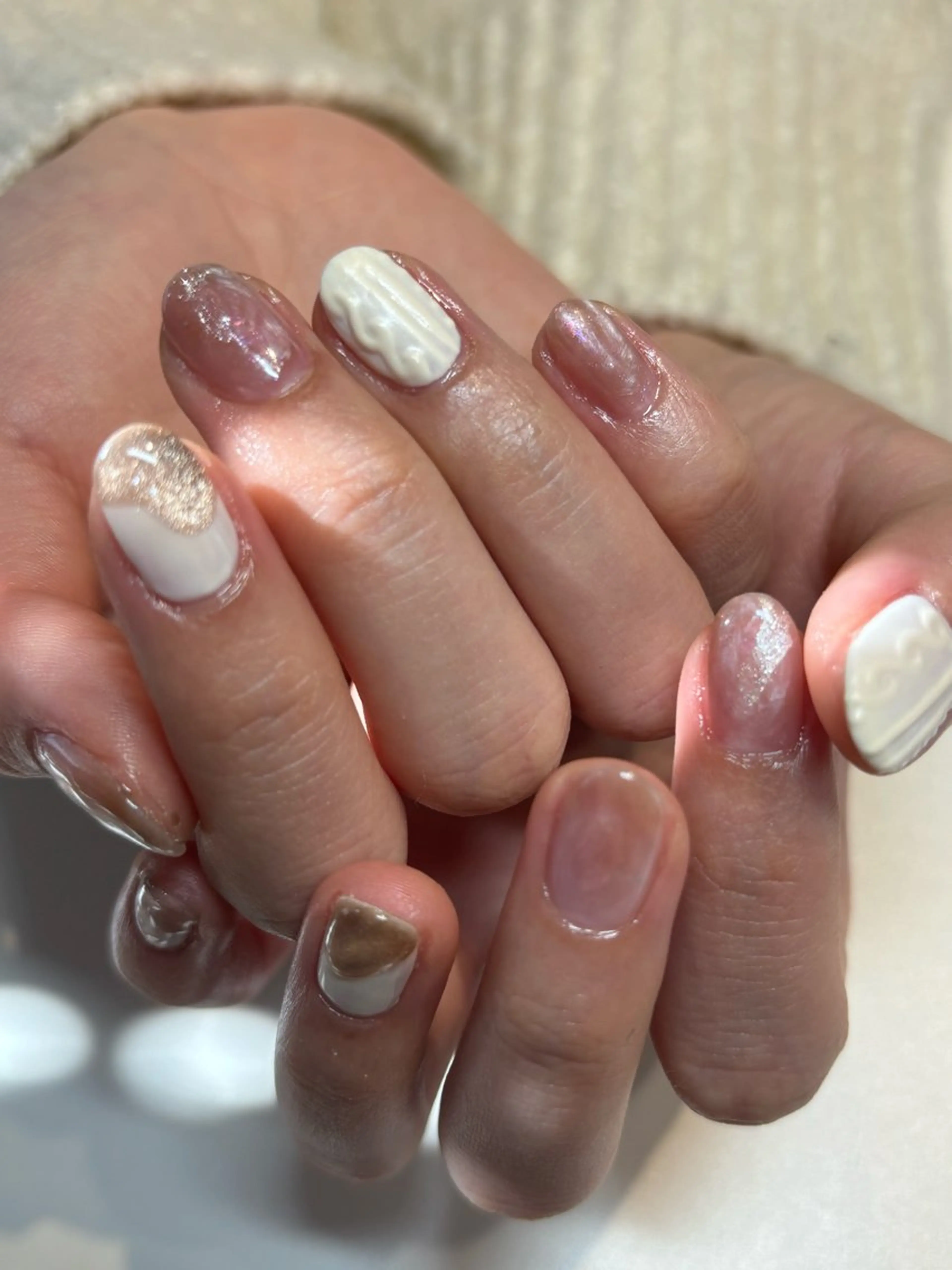 ネイル フットネイル フレンチネイル ジェルネイル グラデーション マグネットネイル ハンドネイル ヘアー.ネイル二刀流 misa🫧のヘアスタイル