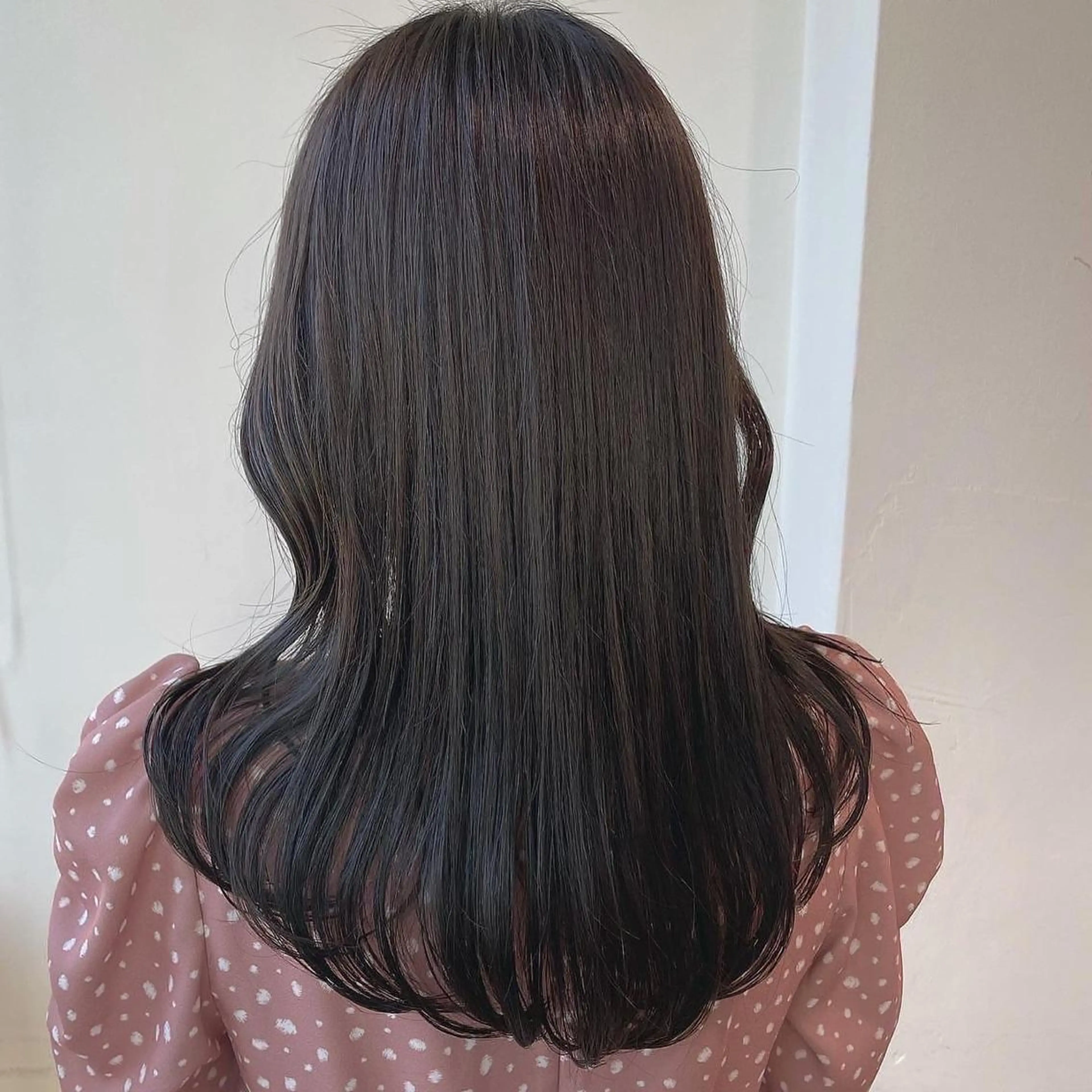 ロング トレンドモテカラー 🩷色落ちまで可愛くのヘアスタイル