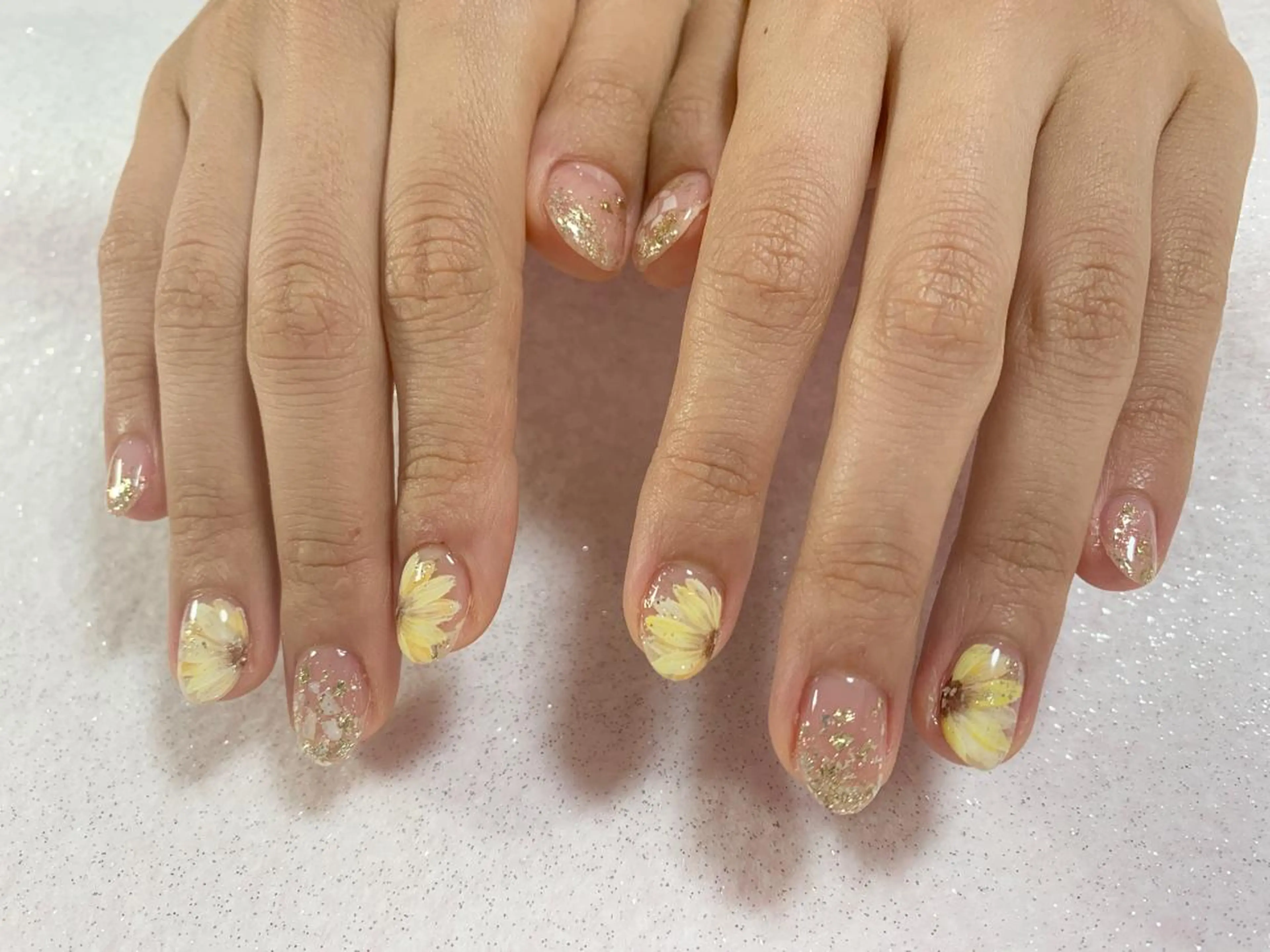 ネイル ハンドネイル 手塚 里奈のネイルデザイン