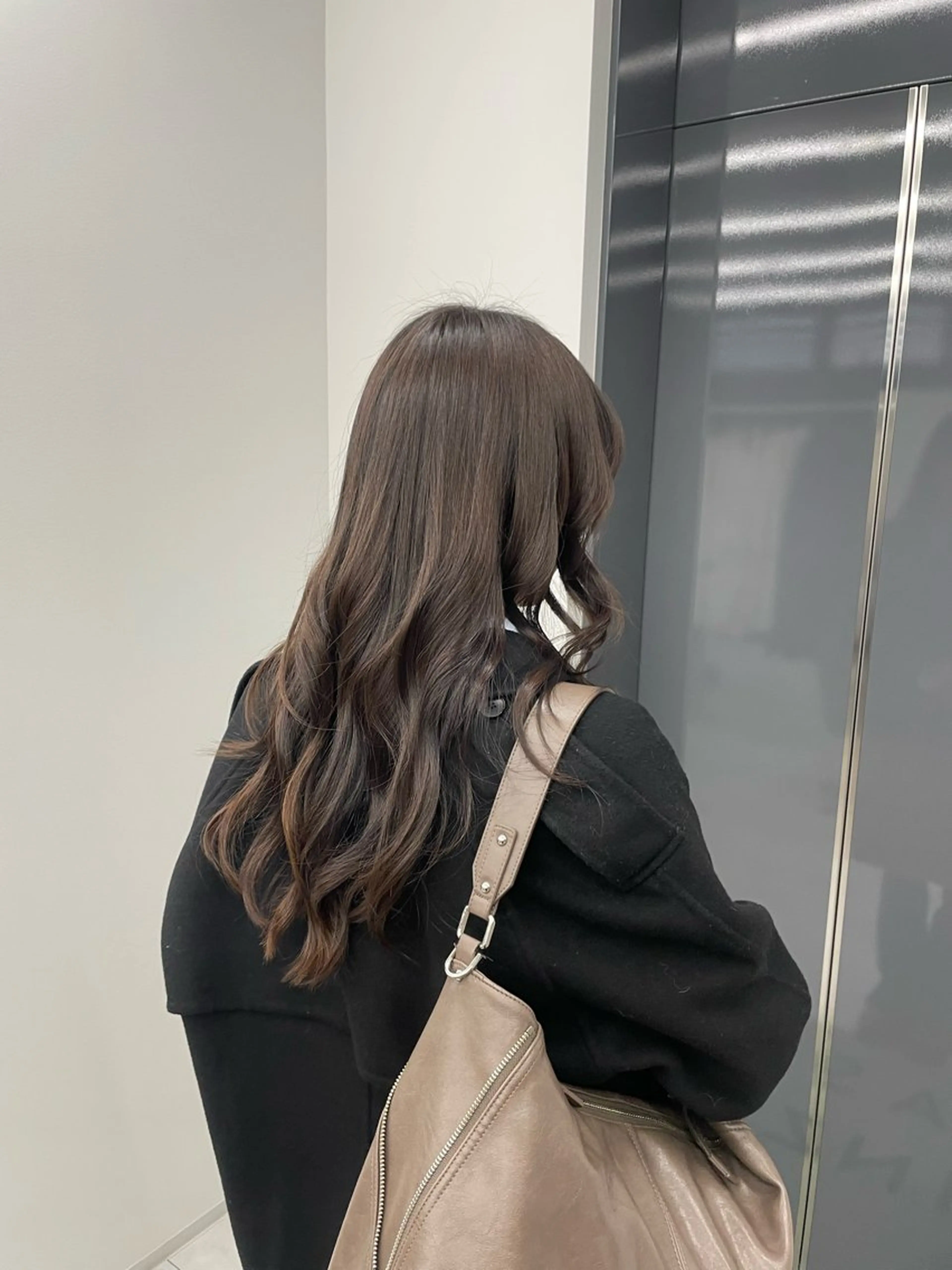 ロング カラー ogata ayumiのヘアスタイル