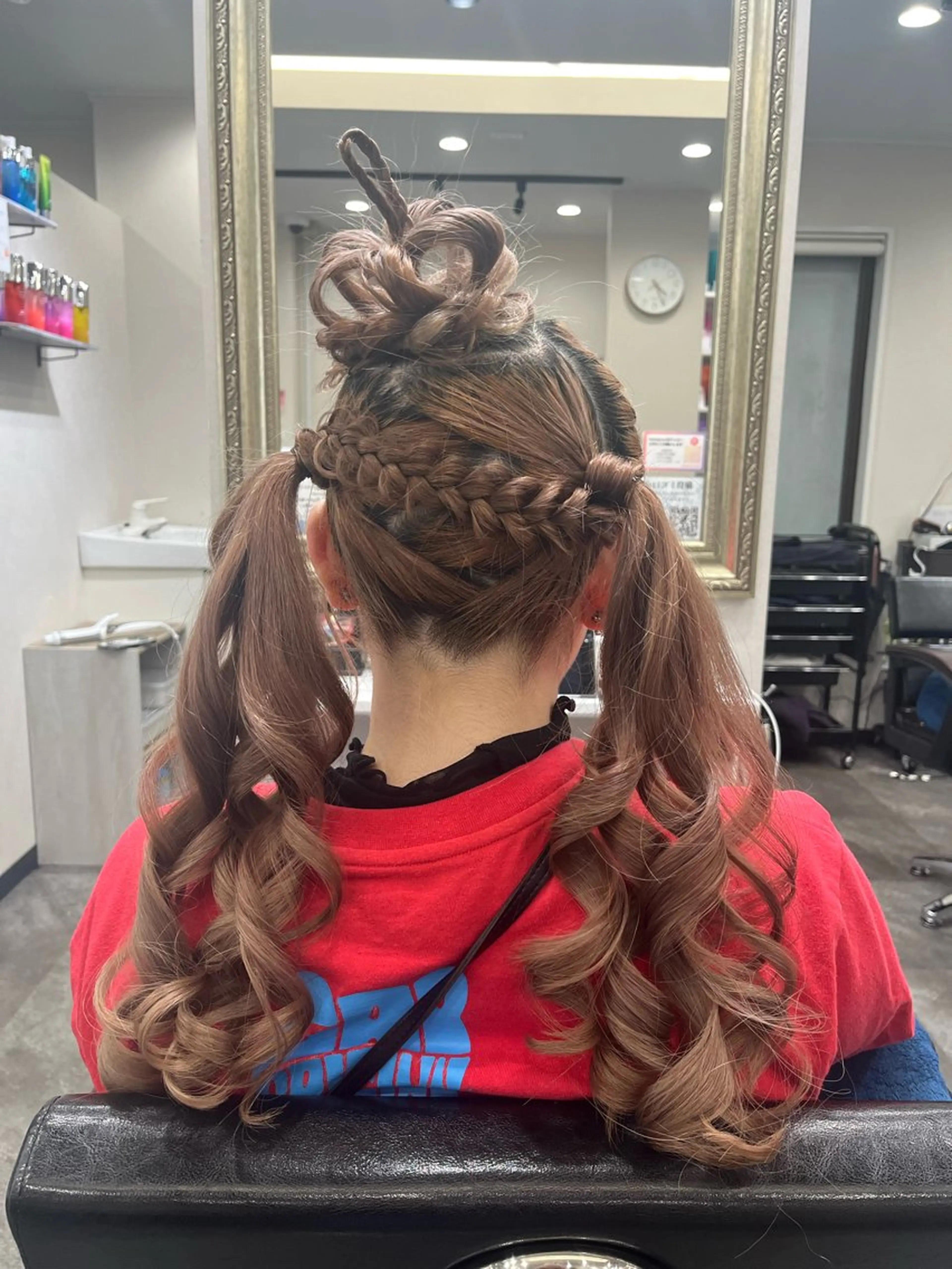 ロング ヘアアレンジ 籾木 美優のヘアスタイル