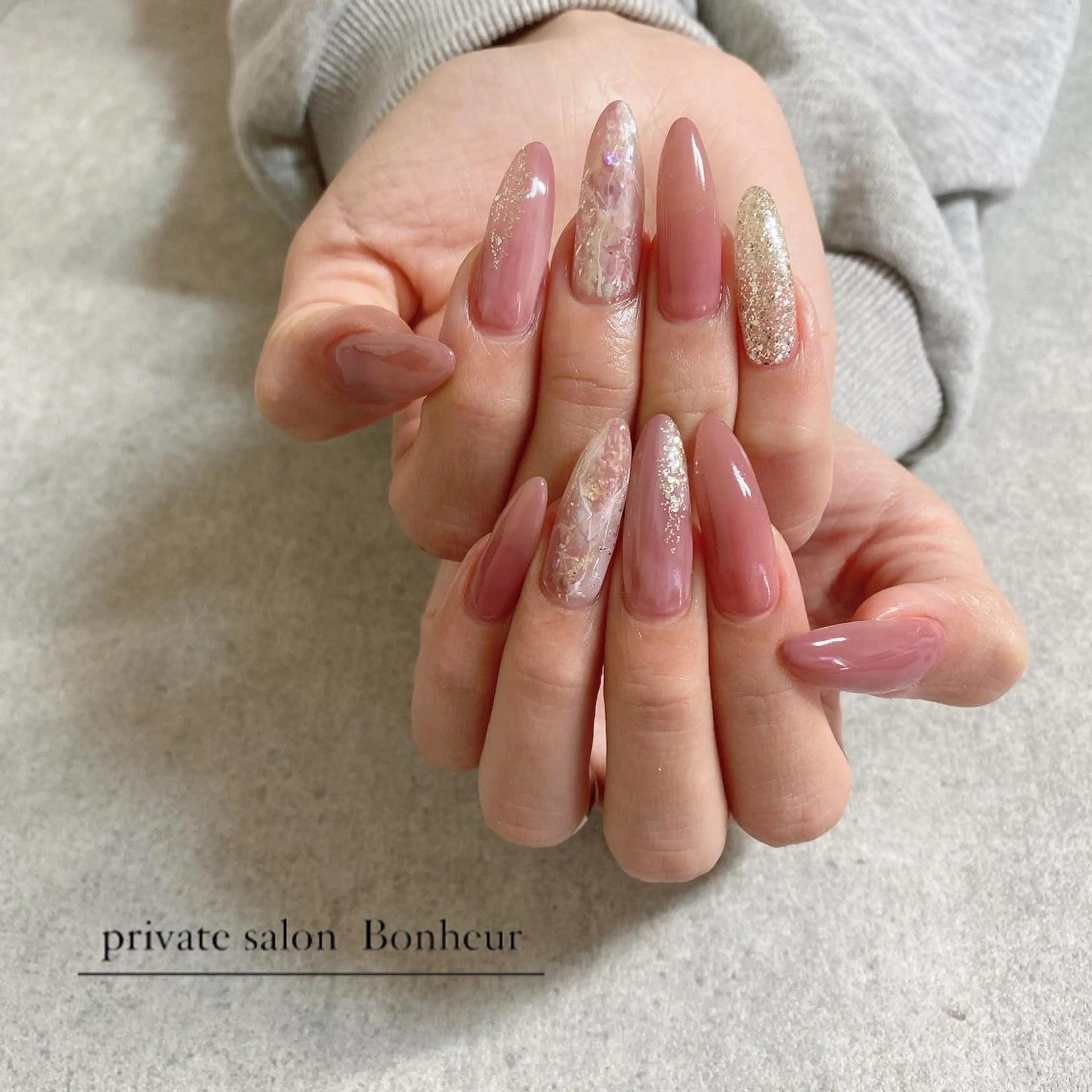 ネイル ハンドネイル BONHEUR Annaのネイルデザイン