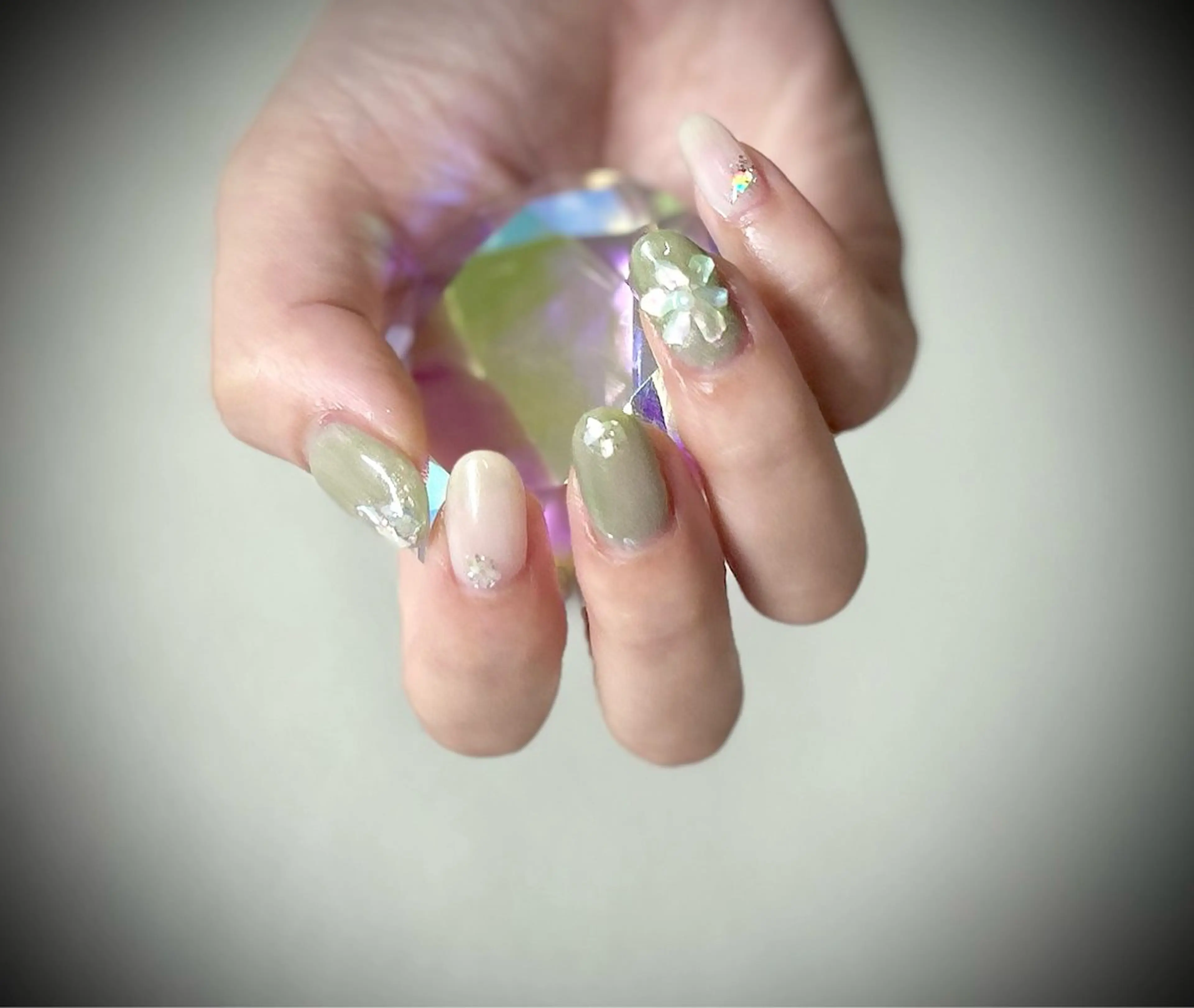 ネイル アートネイル フラワーネイル MYu Beauty Salon YURIのネイルデザイン