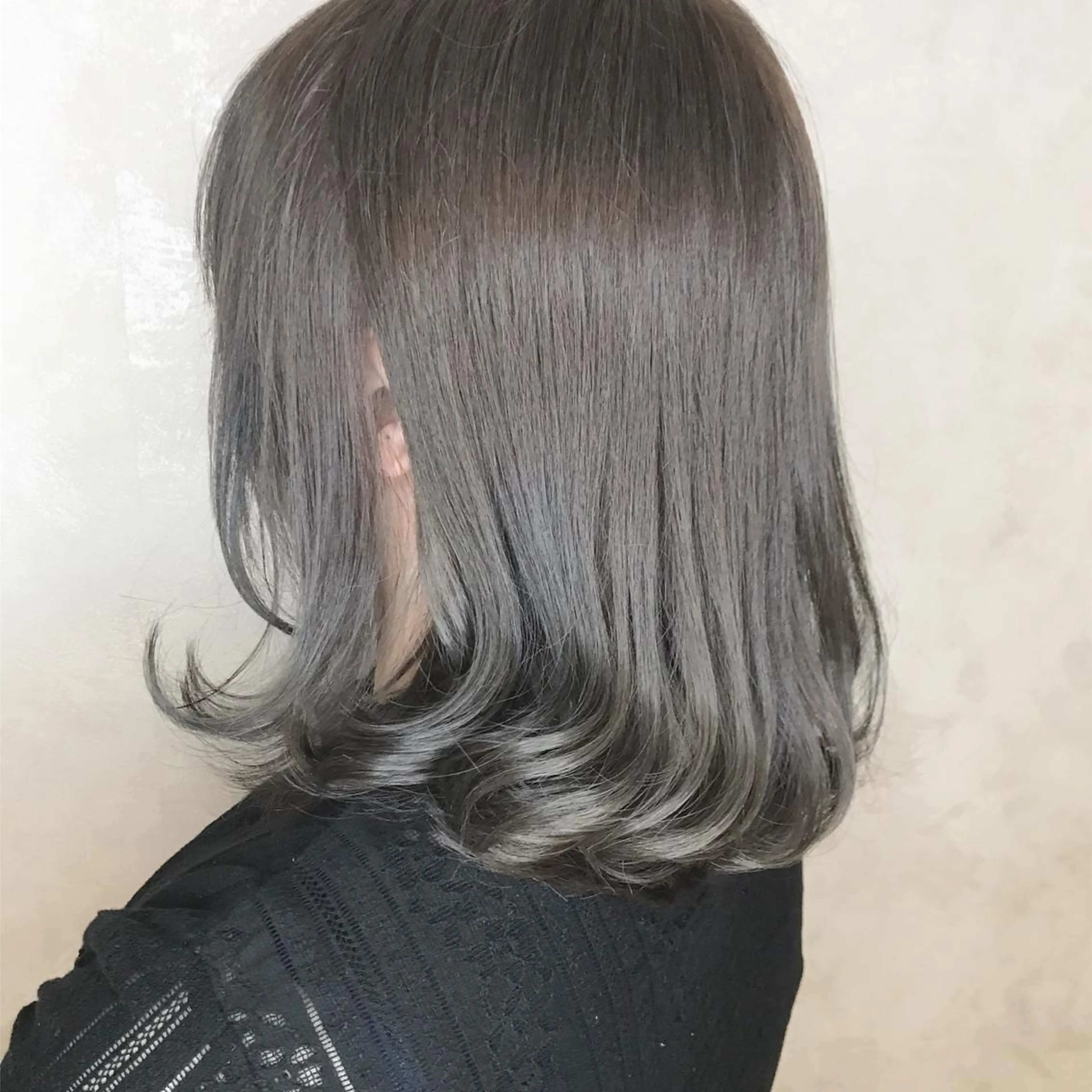 ミディアム カラー ヘアカラー GO TODAY所属・ハイトーン/小顔 カット/Ayumuのヘアスタイル