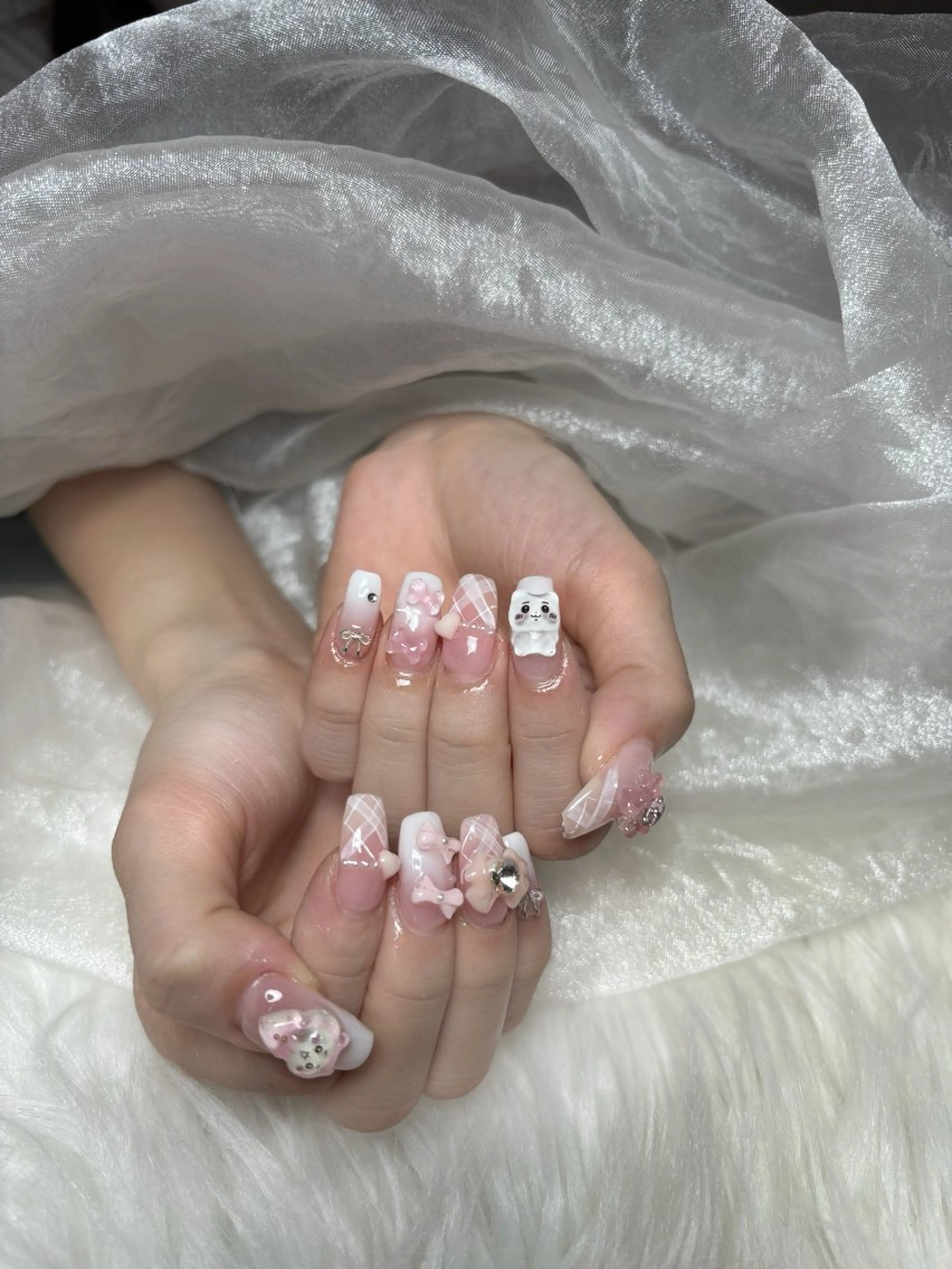 ネイル ハンドネイル レ メイのネイルデザイン