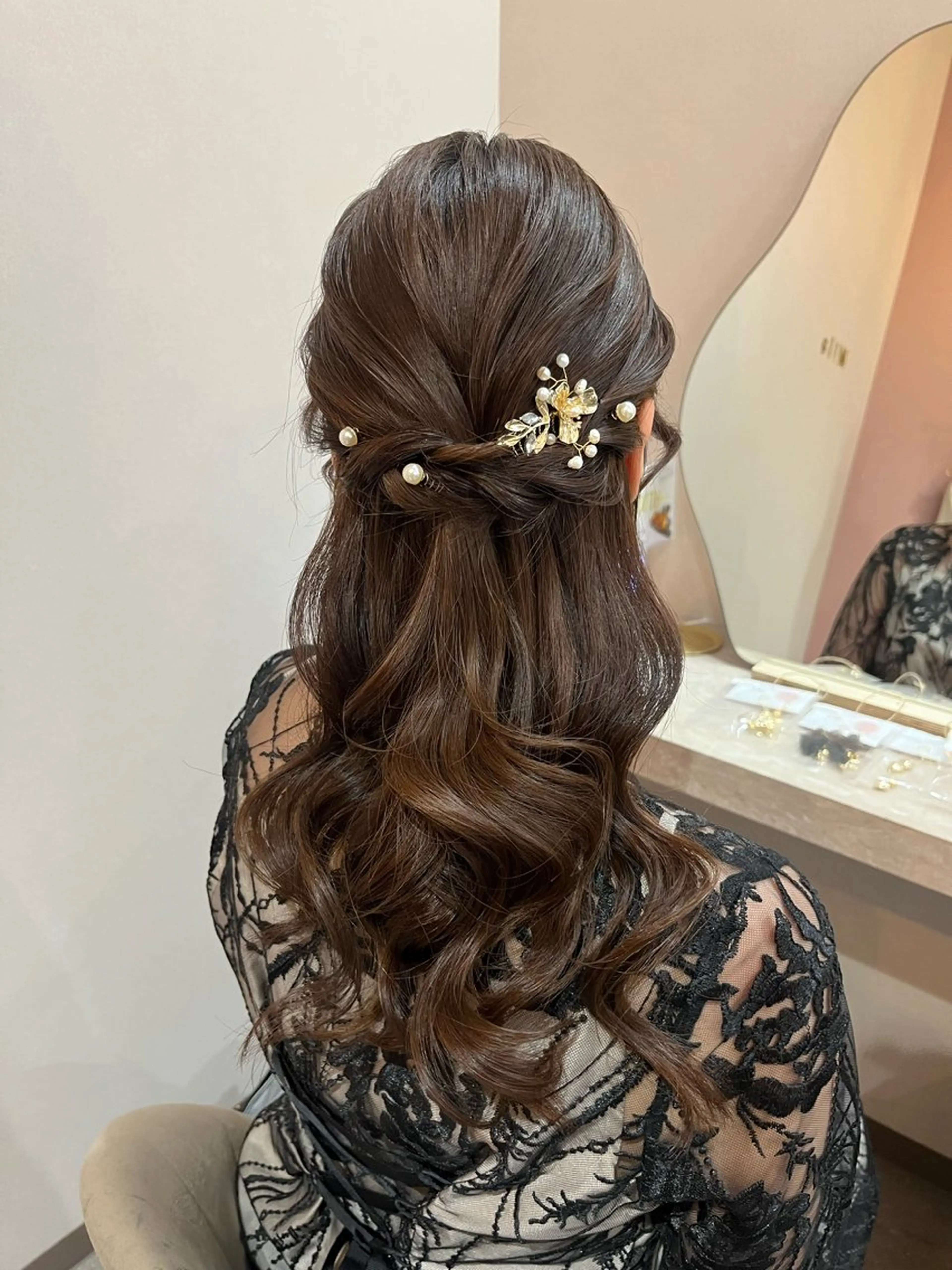 ヘアアレンジ ヘアセット Mila Akariのヘアスタイル