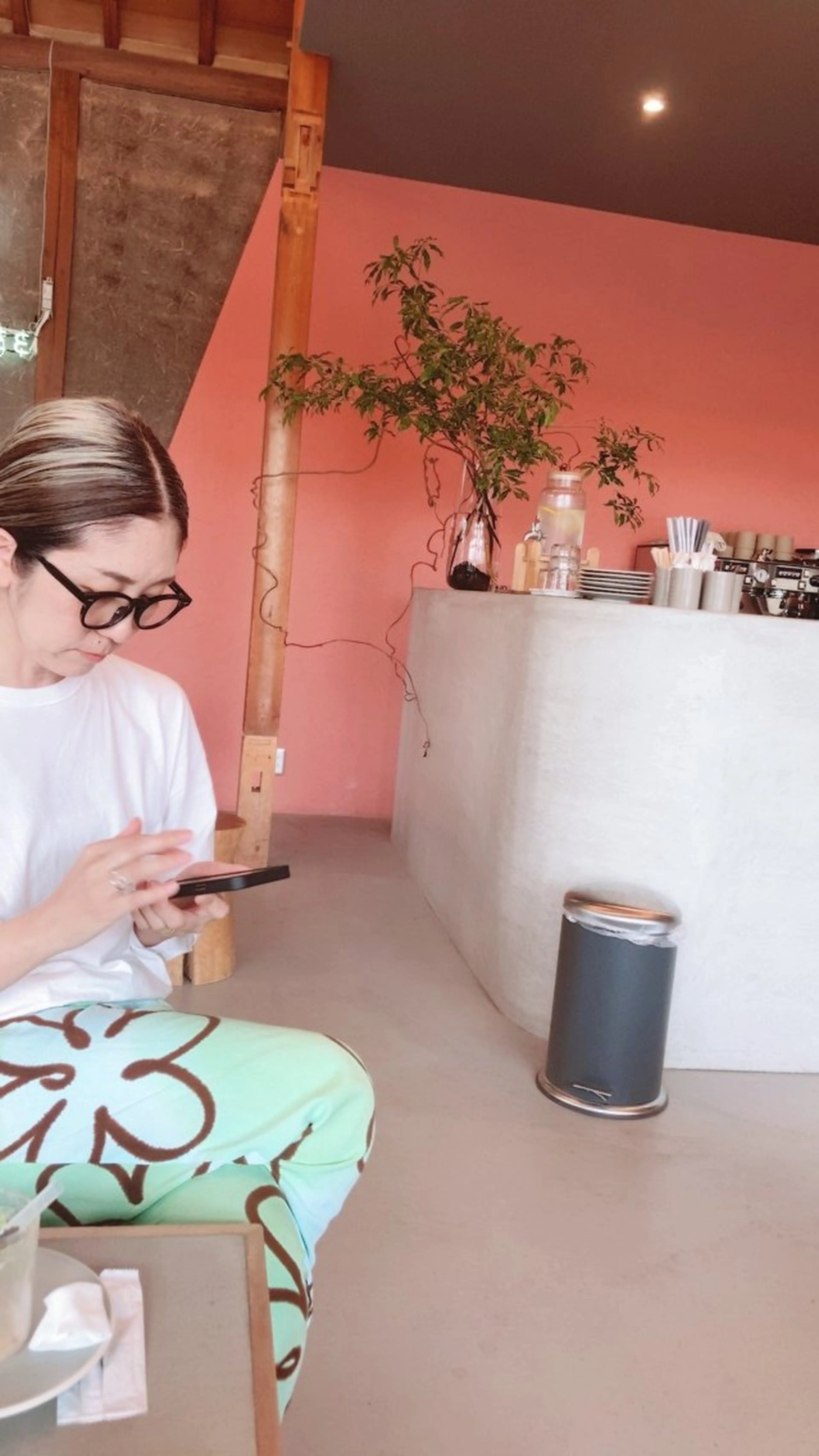 ミディアム カット ヘアカラー 林 エリのヘアスタイル