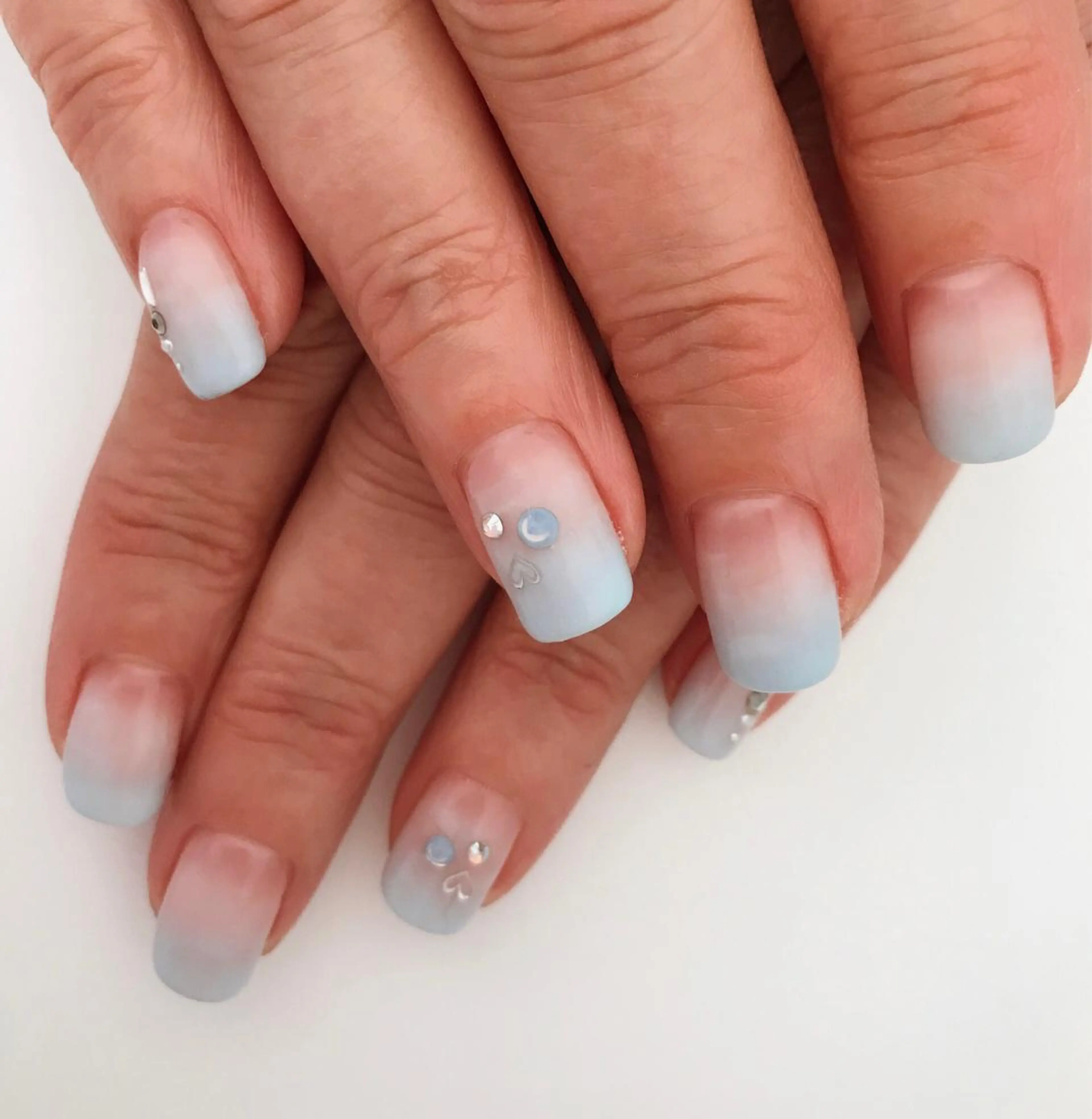 ネイル a yakaのネイルデザイン