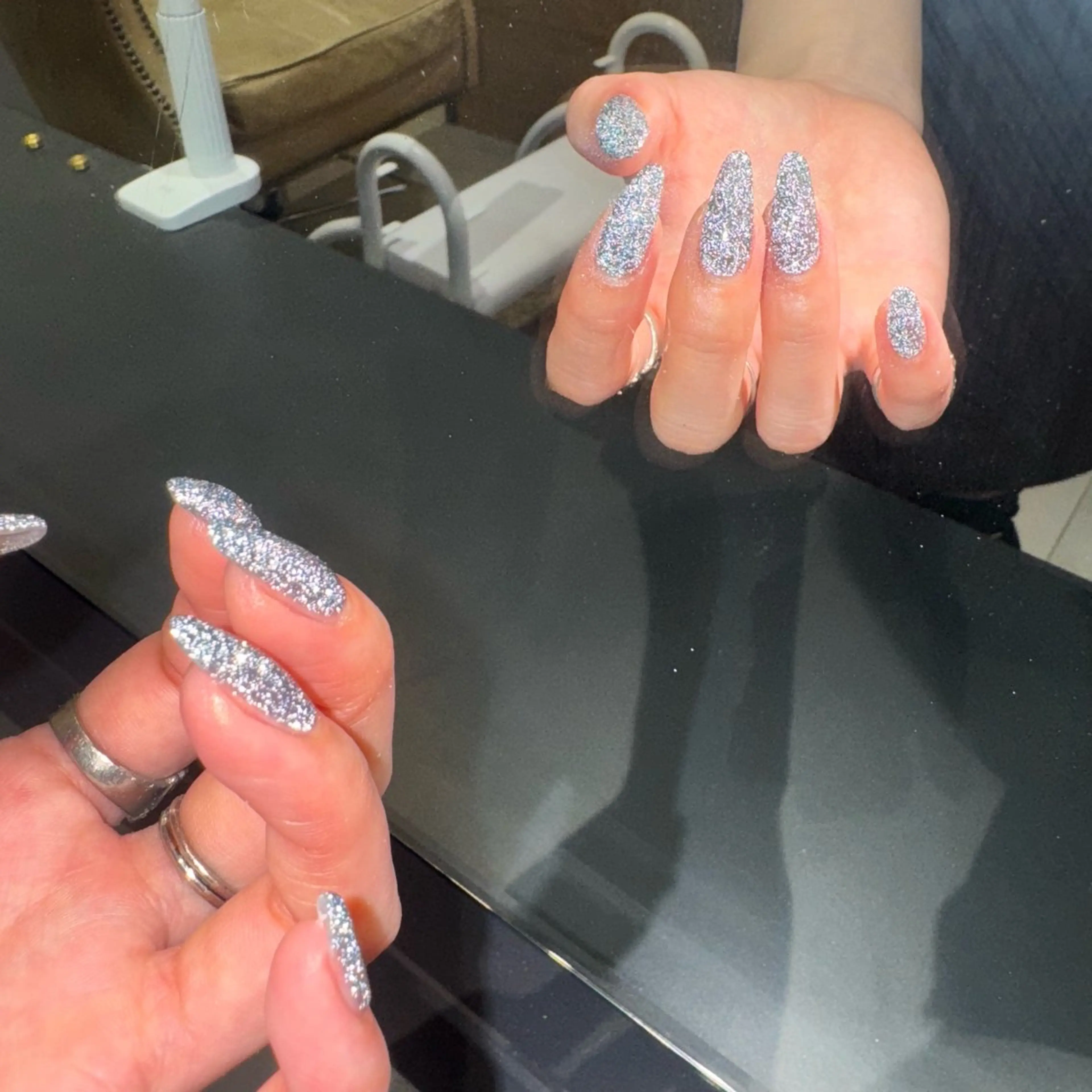 ネイル フラッシュネイル ハンドネイル 小野澤 紗智のネイルデザイン