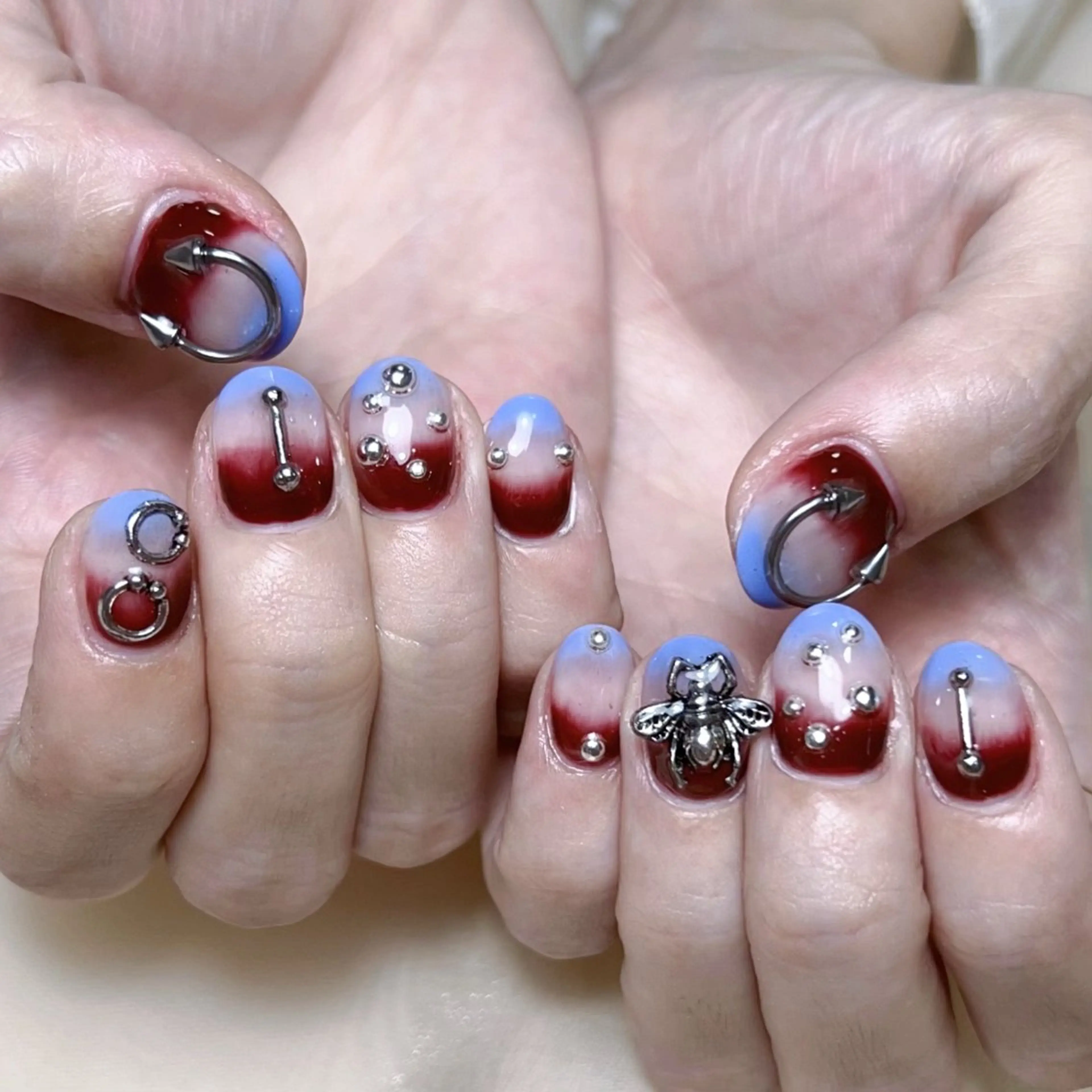 ネイル アートネイル オーロラネイル ガーリー キラキラネイル 韓国ネイル ハンドネイル Nail salon 木にいるのネイルデザイン