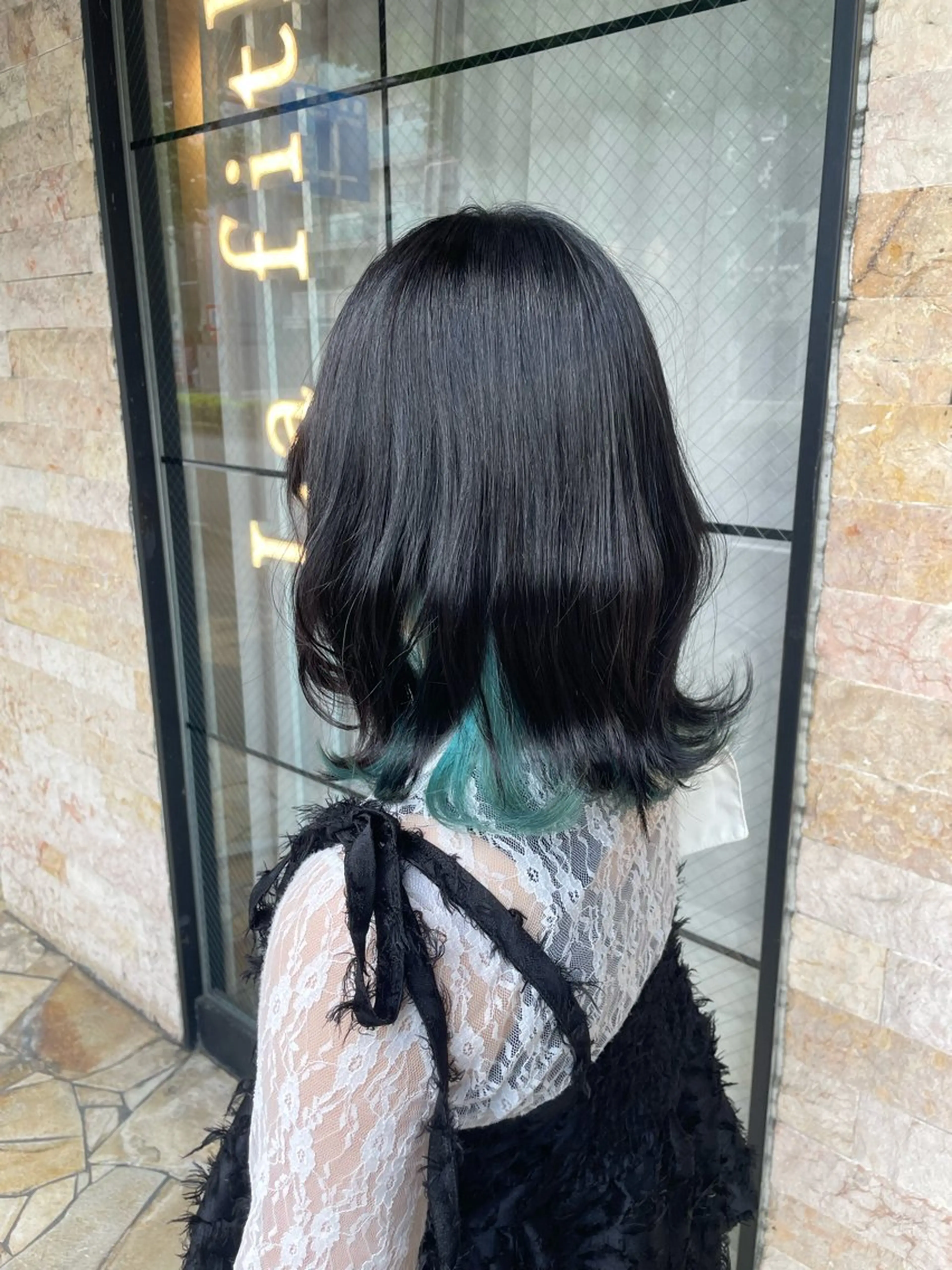 ミディアム レイヤーカット ラフィスヘアーGlanz桂店所属・🌈鈴木 泰地🌈のヘアスタイル