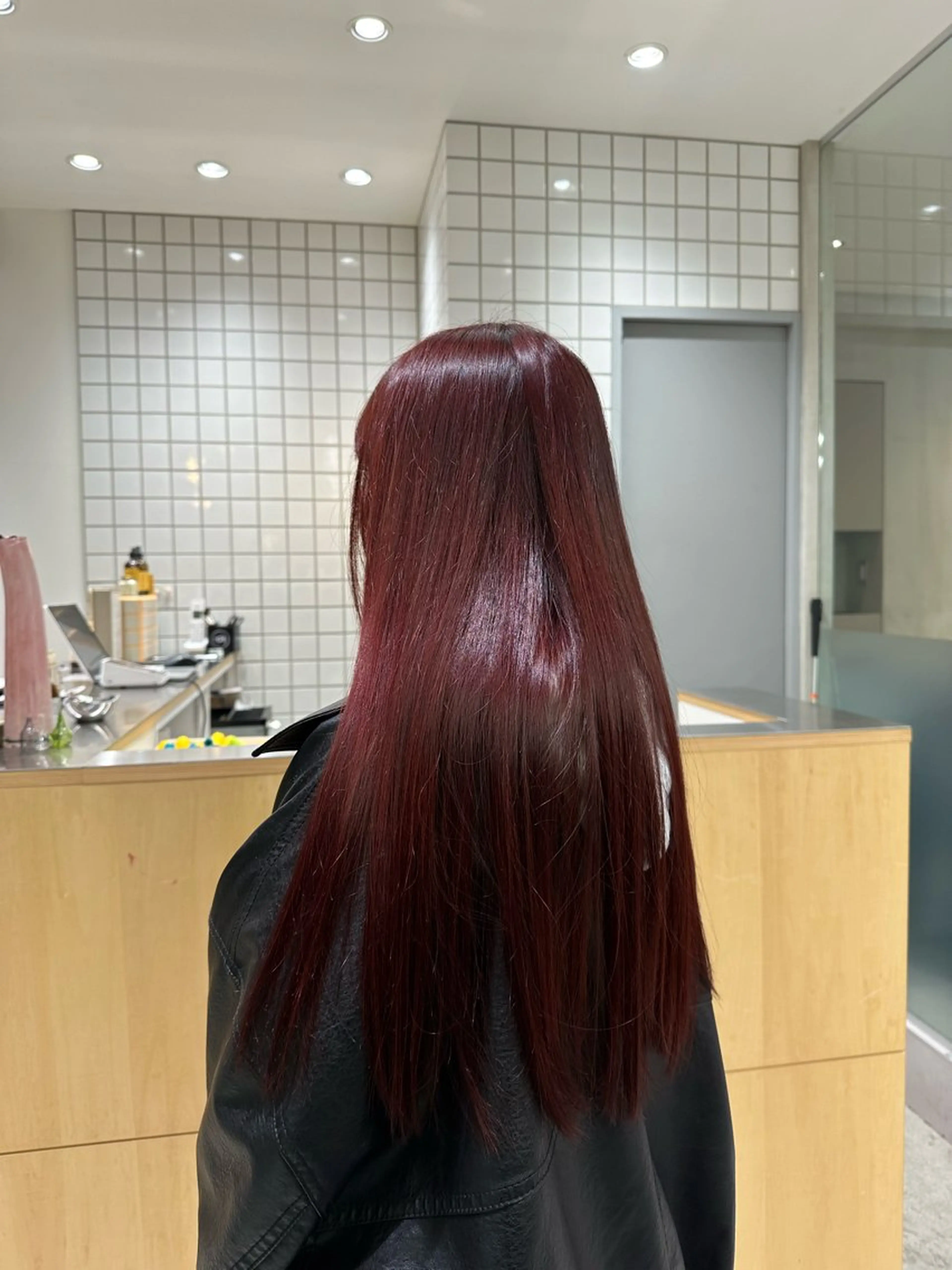 ロング ヘアカラー 🍇透明感カラー/ カットひかる🍒のヘアスタイル