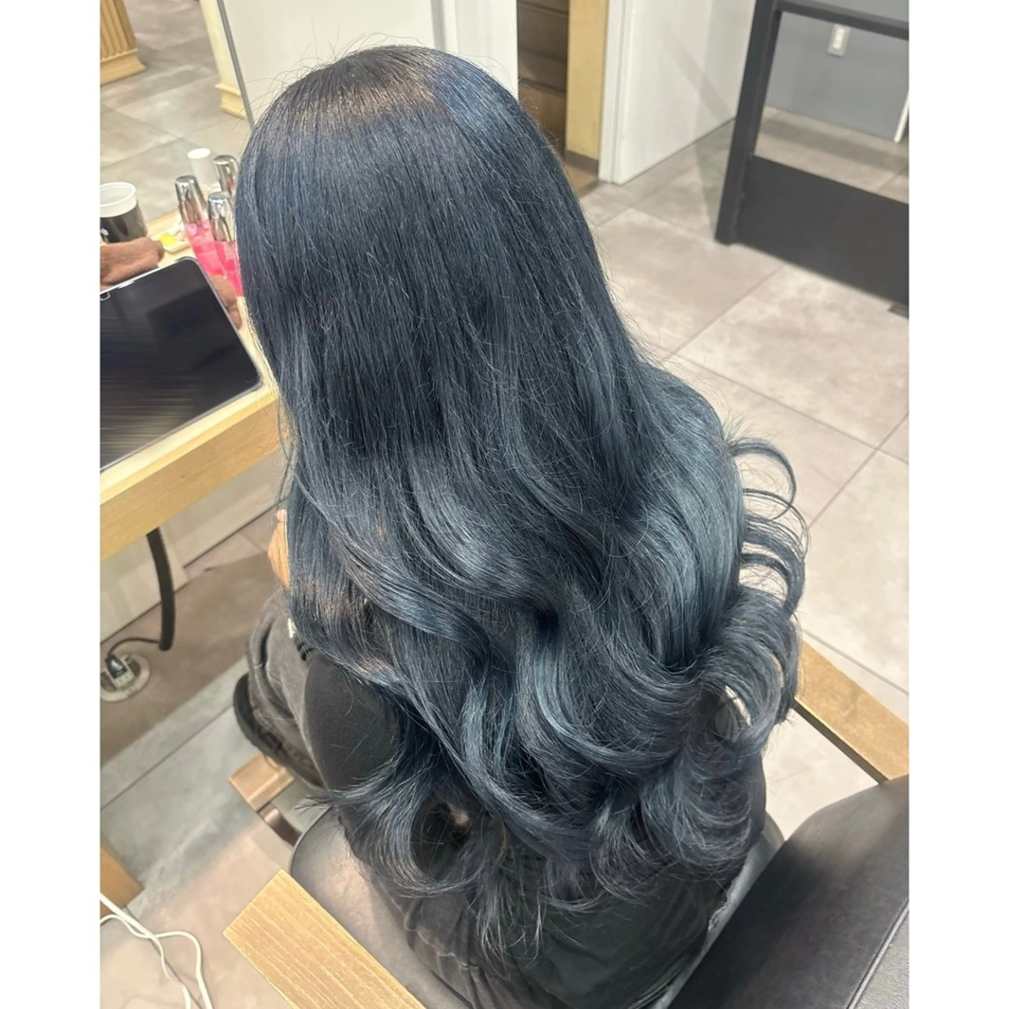 【カラーモデル】✨先着30名限定✨アッシュ/グレー系の透け感×くすみカラー🌫️🩶の写真