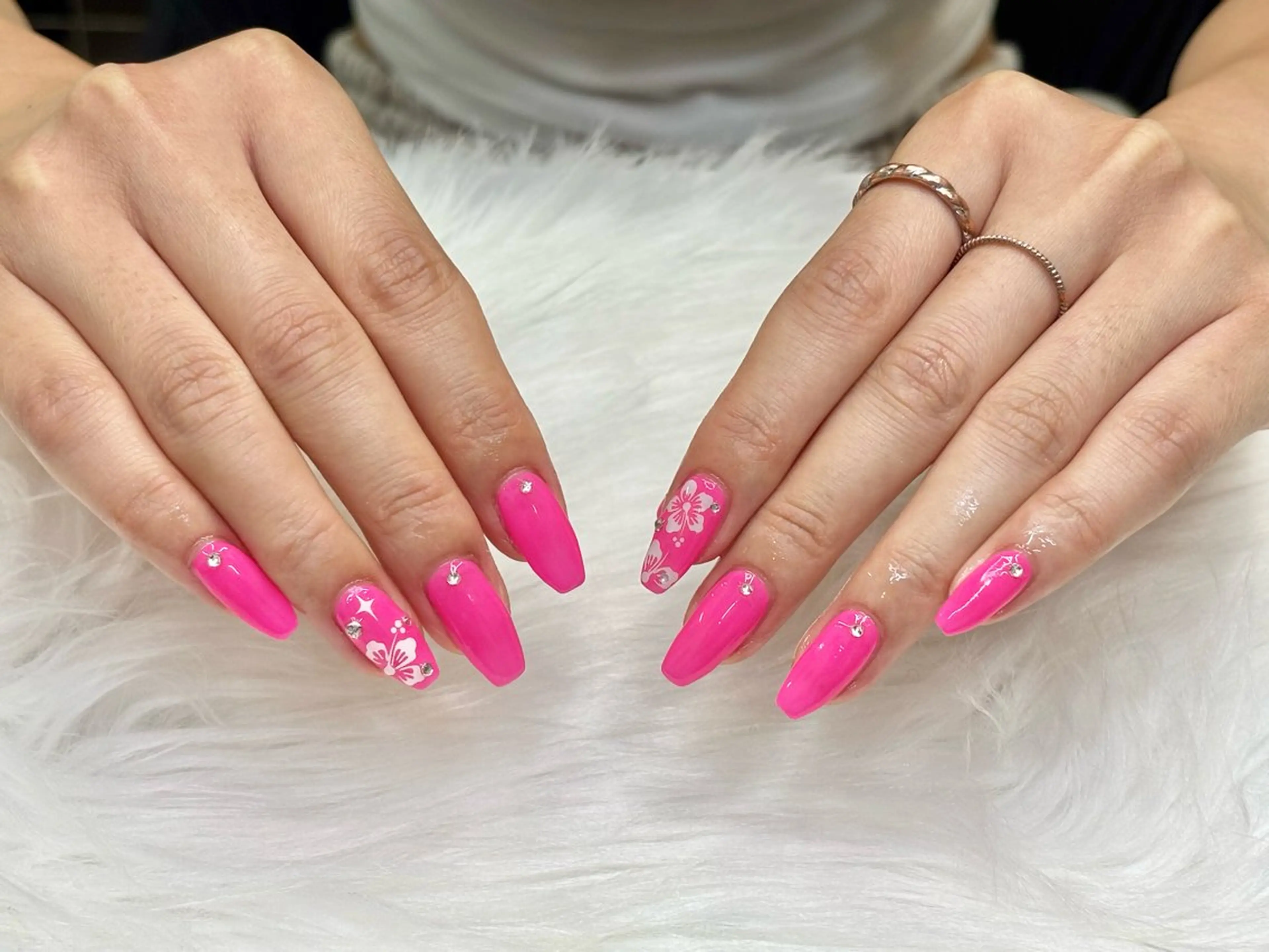 ネイル キラキラネイル ラメ(グリッター) ピンク 春ネイル ストーンネイル ハンドネイル M Hのその他イメージ