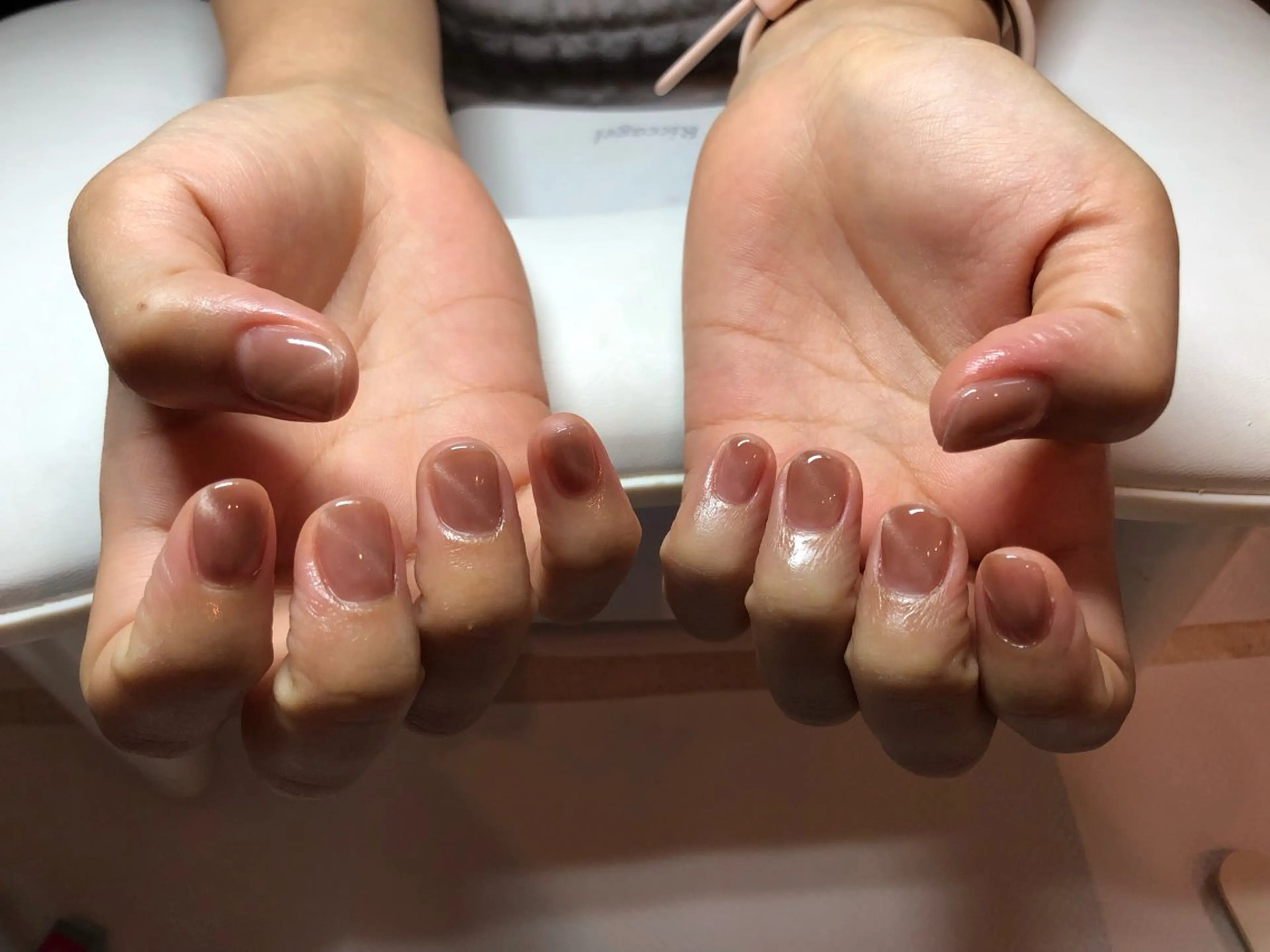 ネイル nailnail ネイルネイル所属・松岡 明未夏のネイルデザイン