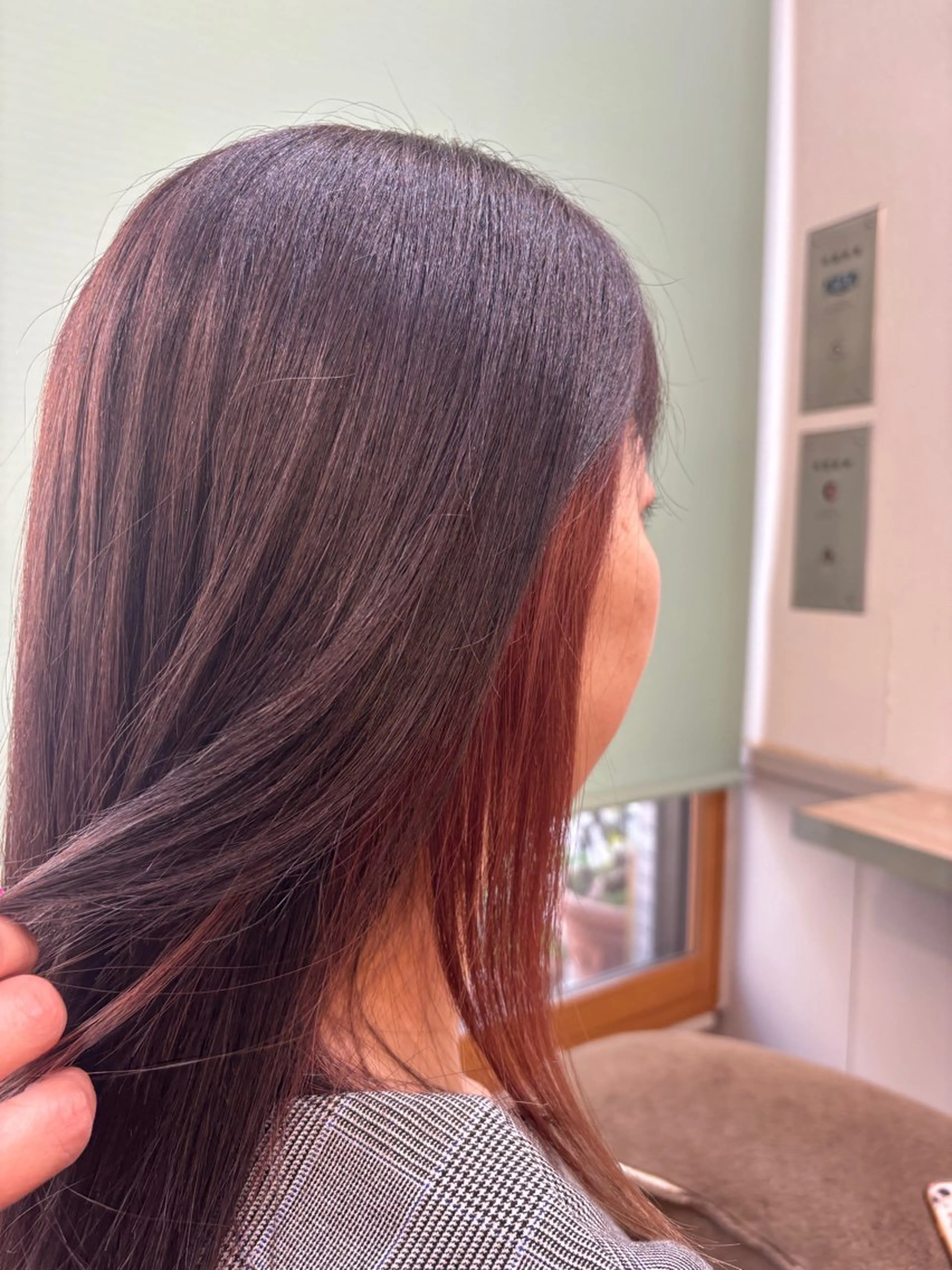 セミロング ZIPANGU   押上店所属・透明感🫧艶カラー 💎Sayakaのヘアスタイル