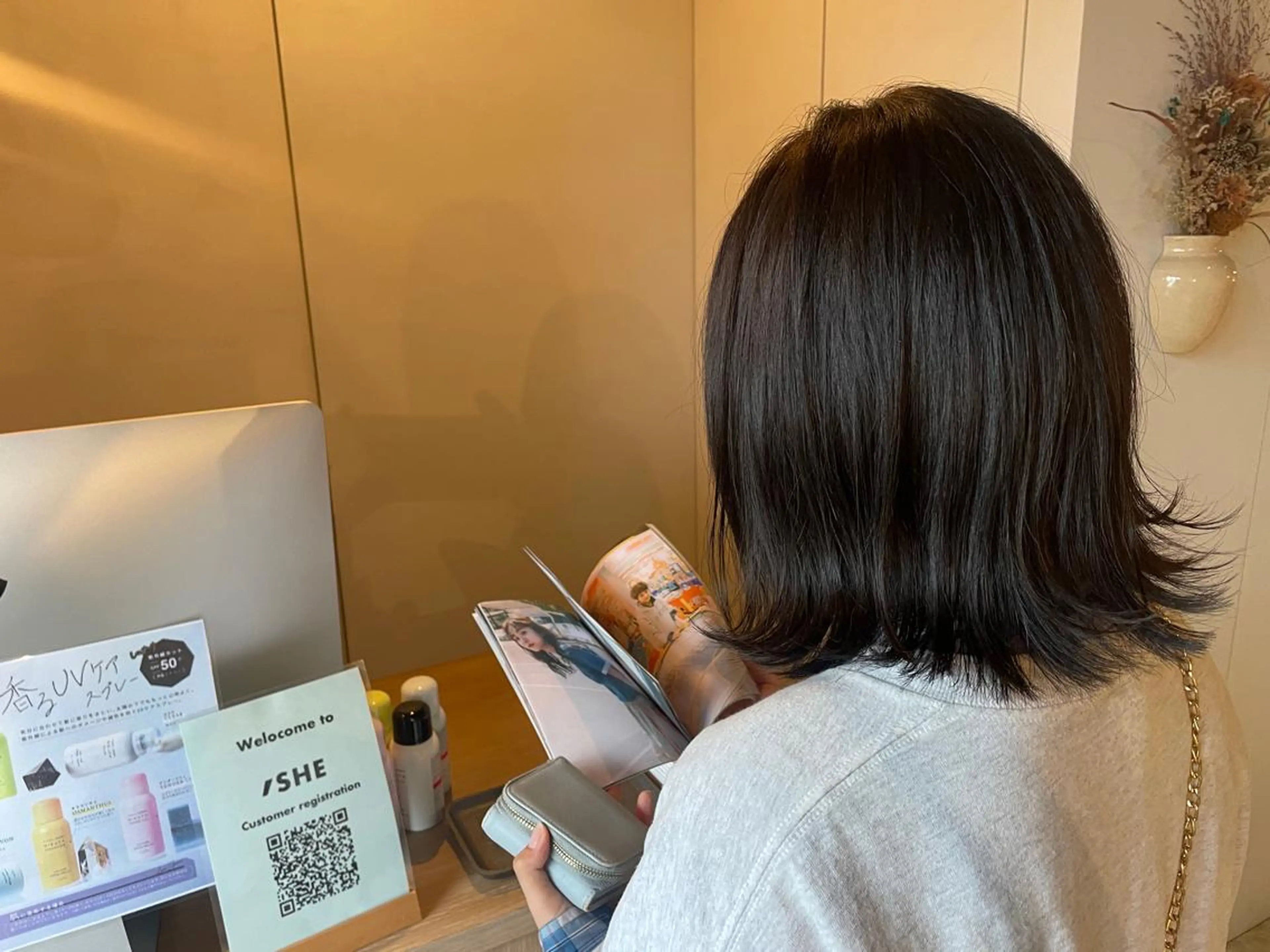 ミディアム カット ヘアカラー トリートメント 韓国ボブ👩🇰🇷 小野絢未のヘアスタイル