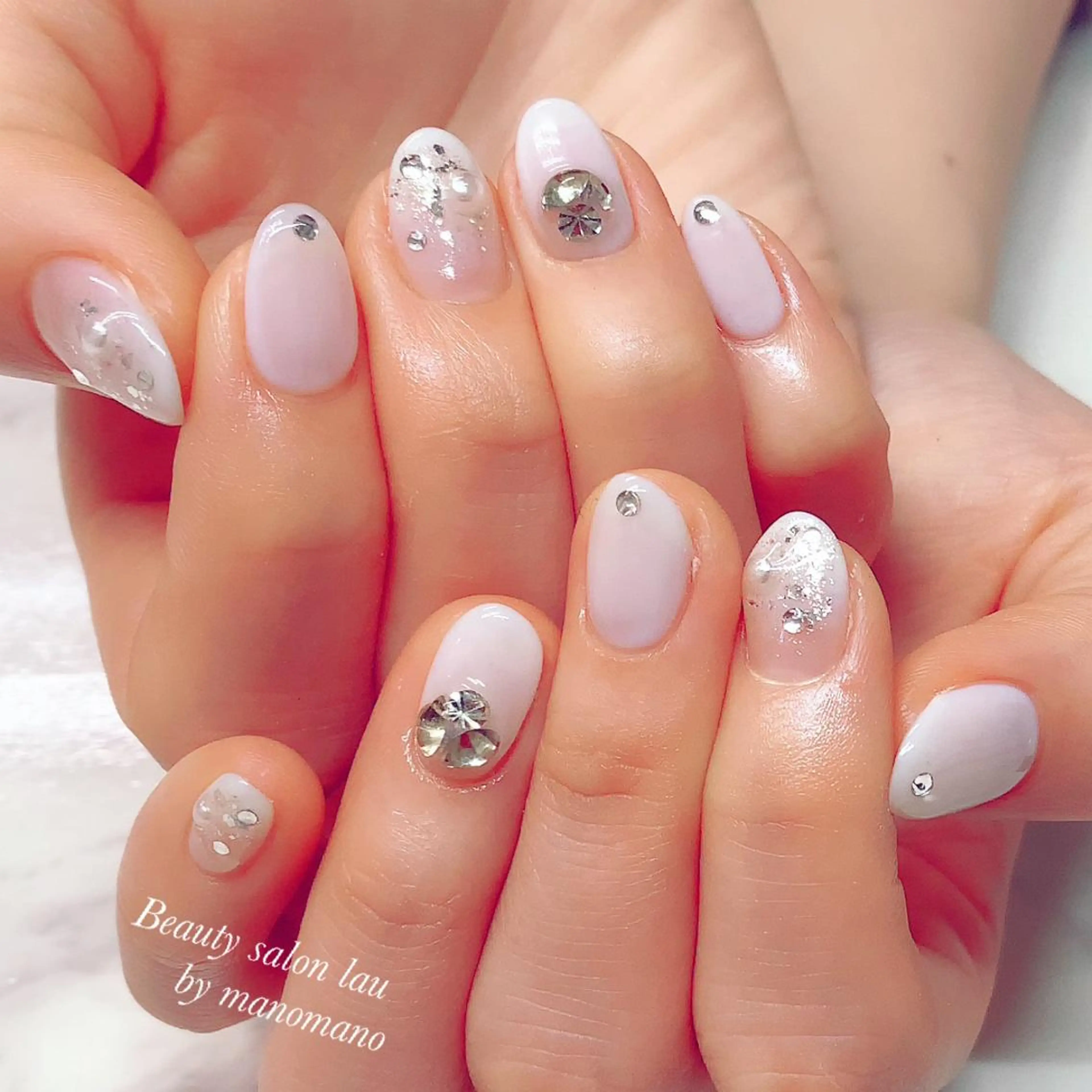 ネイル ハンドネイル ラウバイマノマノ なかざとのネイルデザイン
