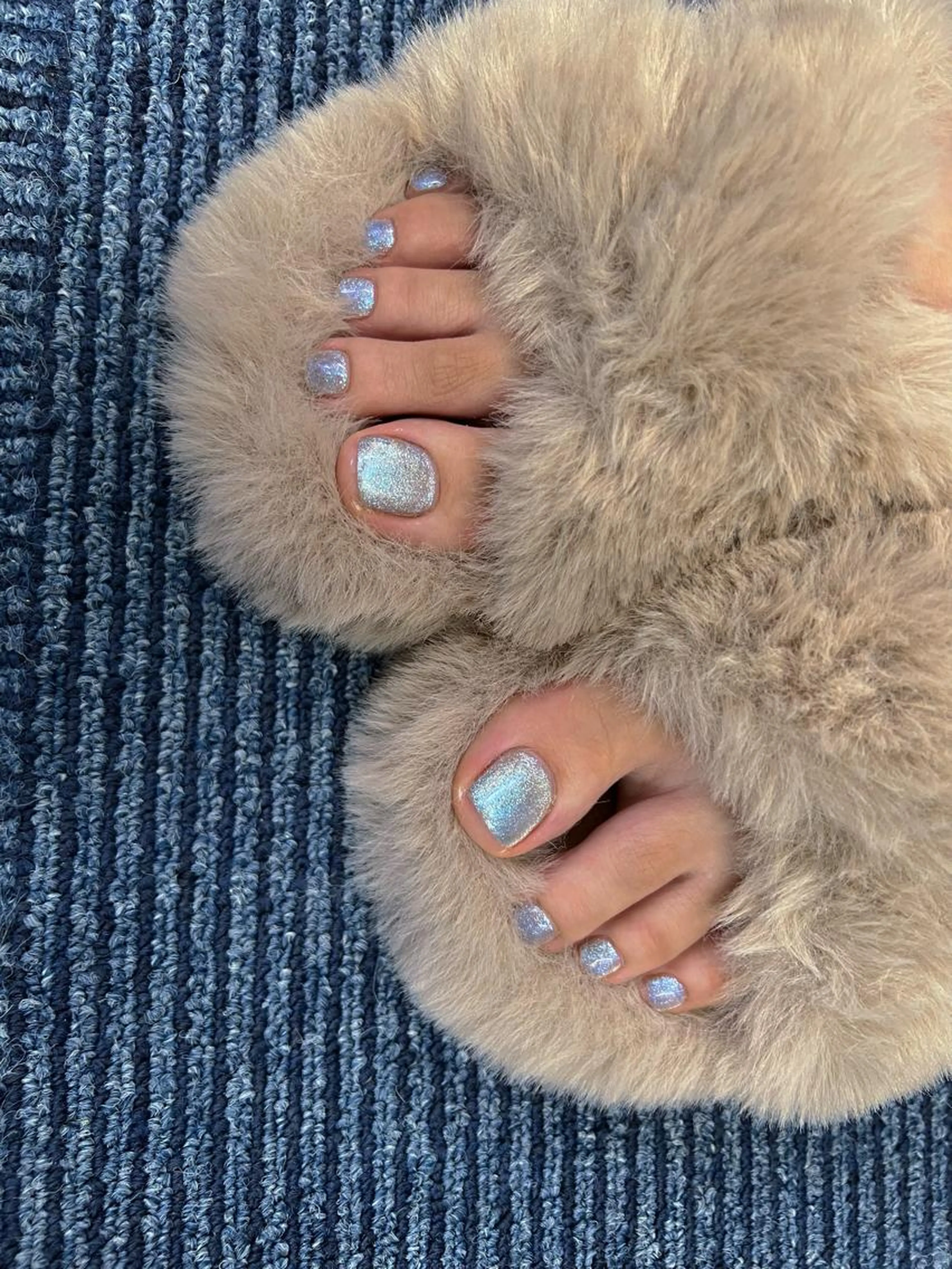 【フットネイル】ジェルネイル ✨大人気✨マグネットネイルOR ミラーネイル☆初回ソフトジェルオフ無料  ドライケア込みの写真