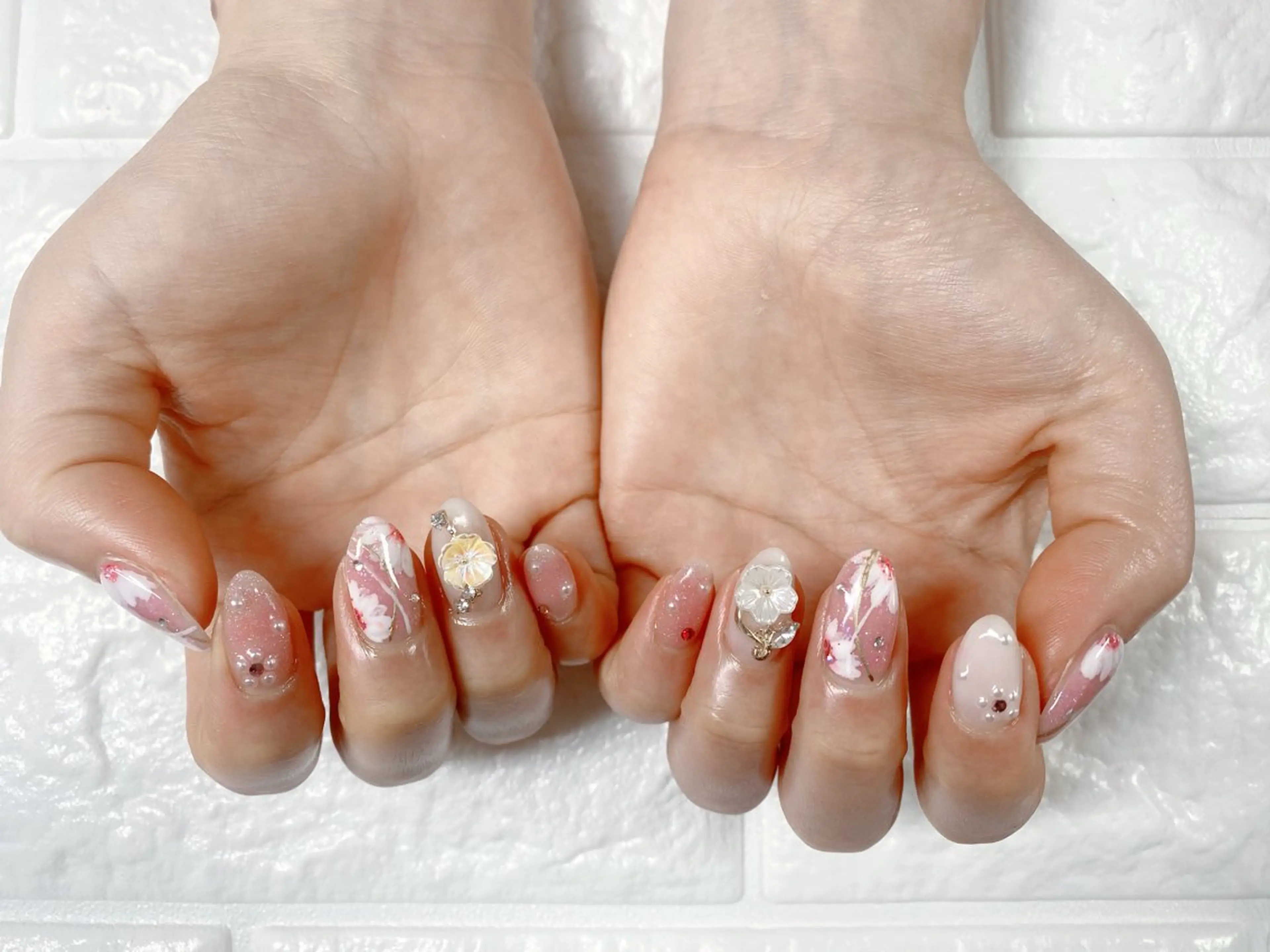 ネイル Q Free nailsのネイルデザイン