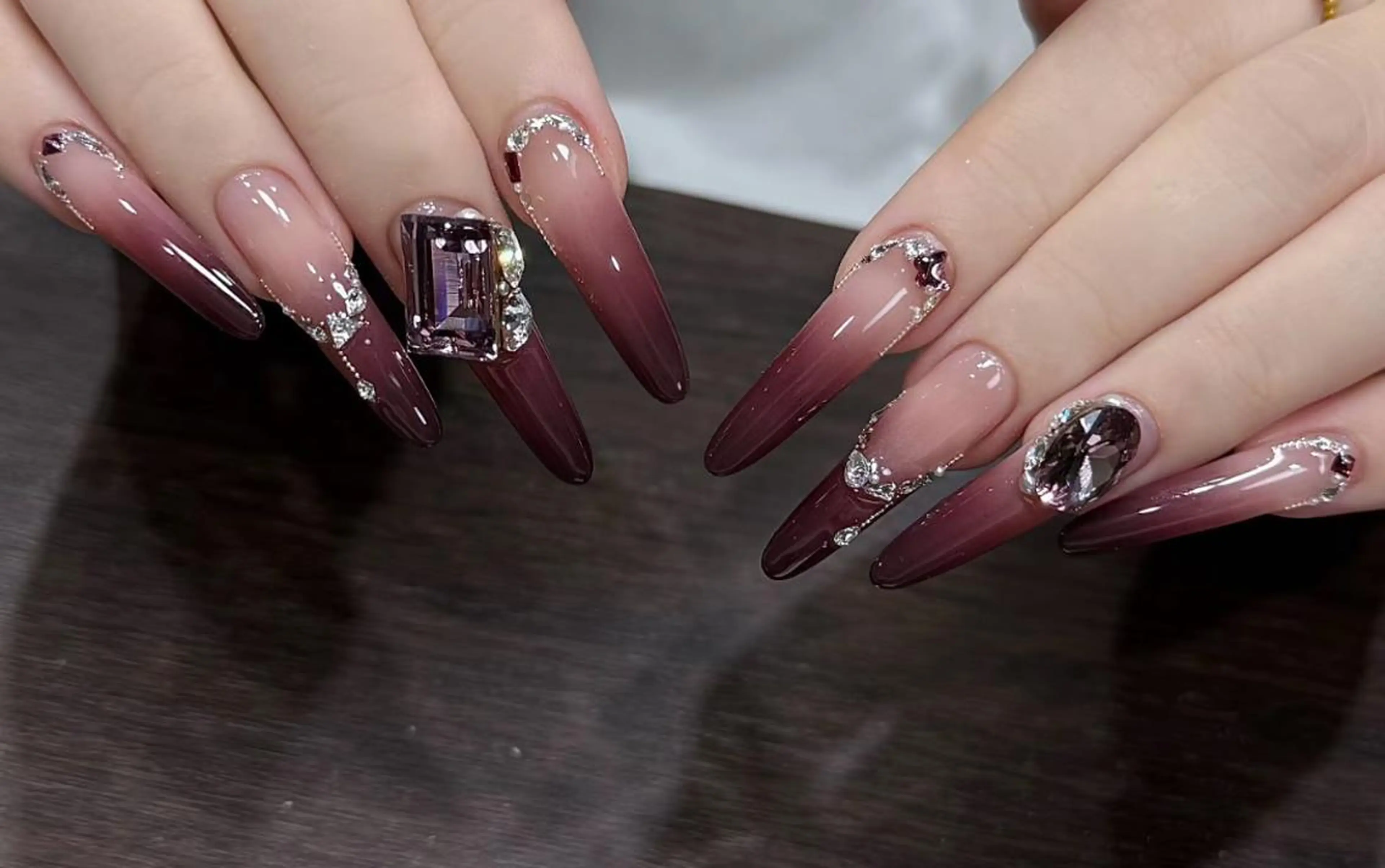 ネイル ハンドネイル Pure&Rich Nailのネイルデザイン