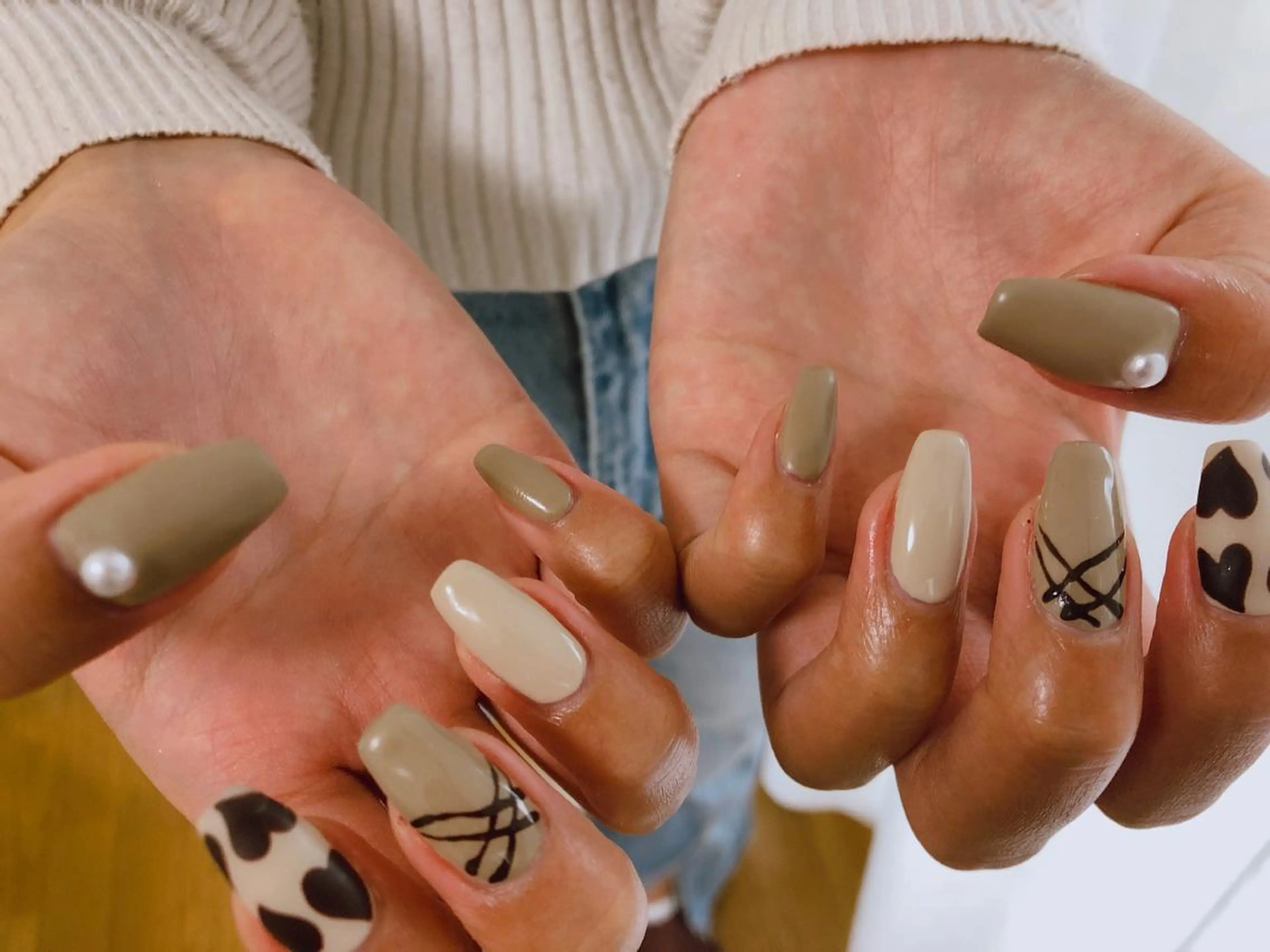 ネイル フットネイル ジェルネイル 韓国ネイル マグネットネイル ミラーネイル Mogu nail 二子玉川のネイルデザイン