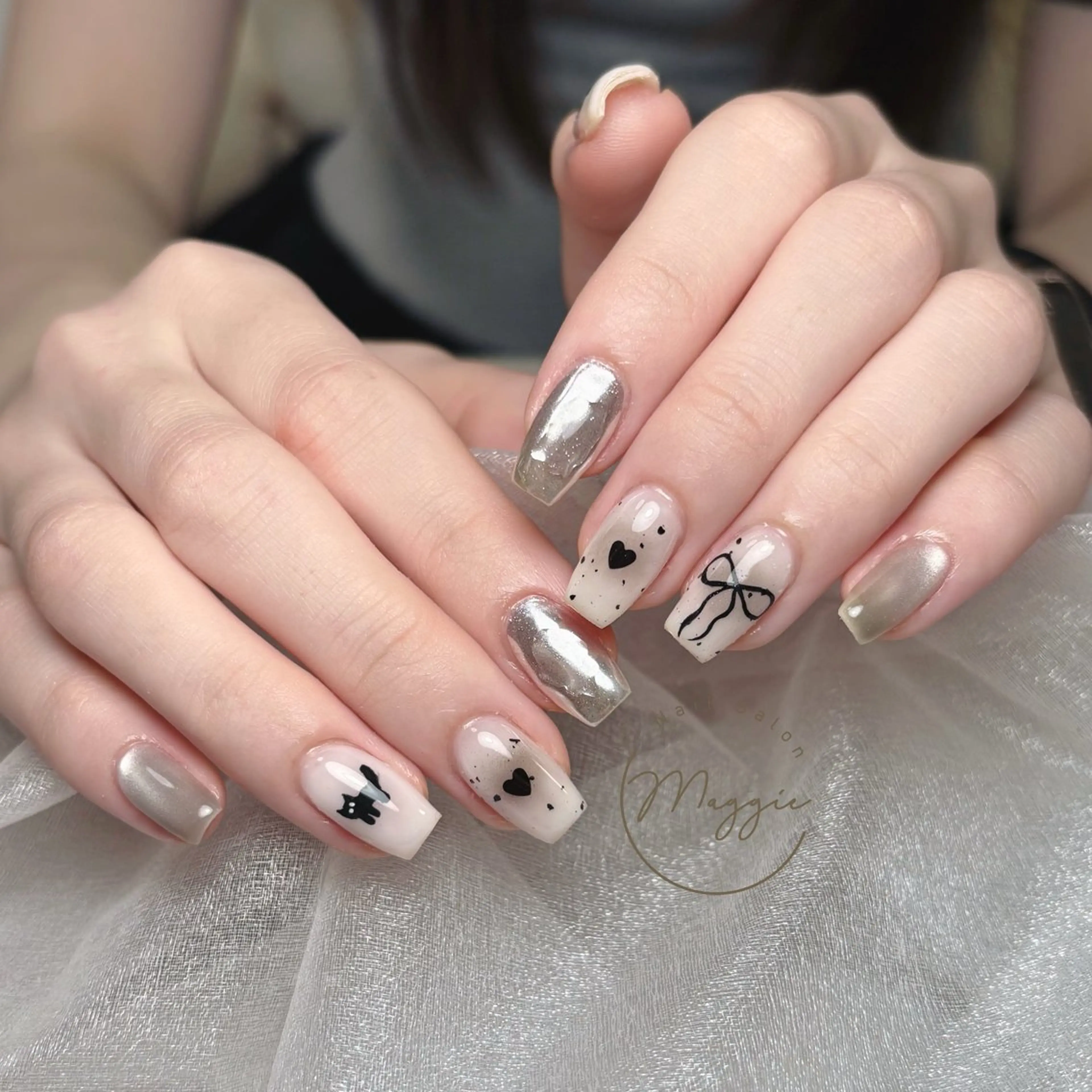 ネイル ハンドネイル Maggie. Rのネイルデザイン