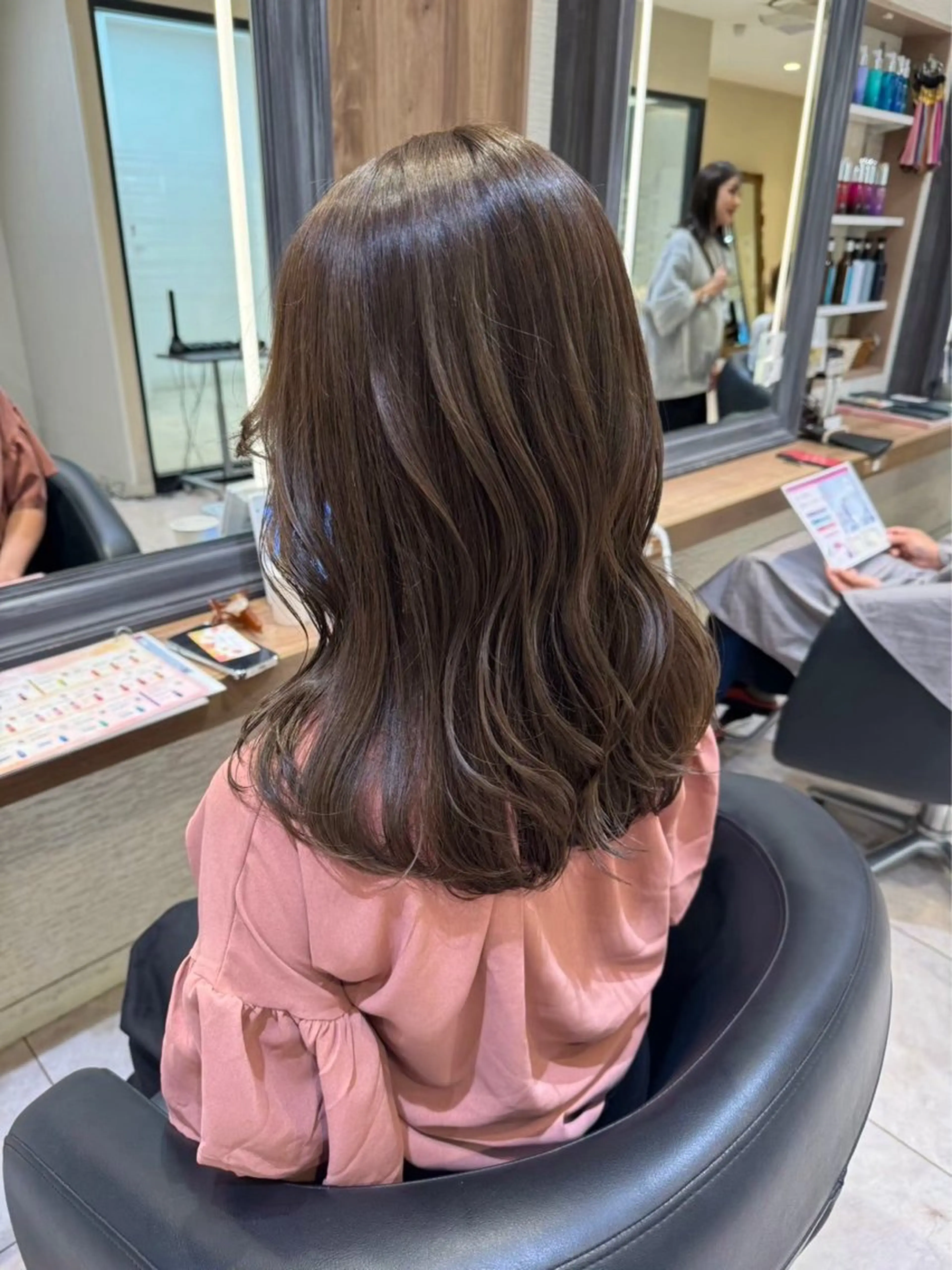 ミディアム カラー ヘアカラー 赤み消しカラー🌱 YUZUKI🫧のヘアスタイル