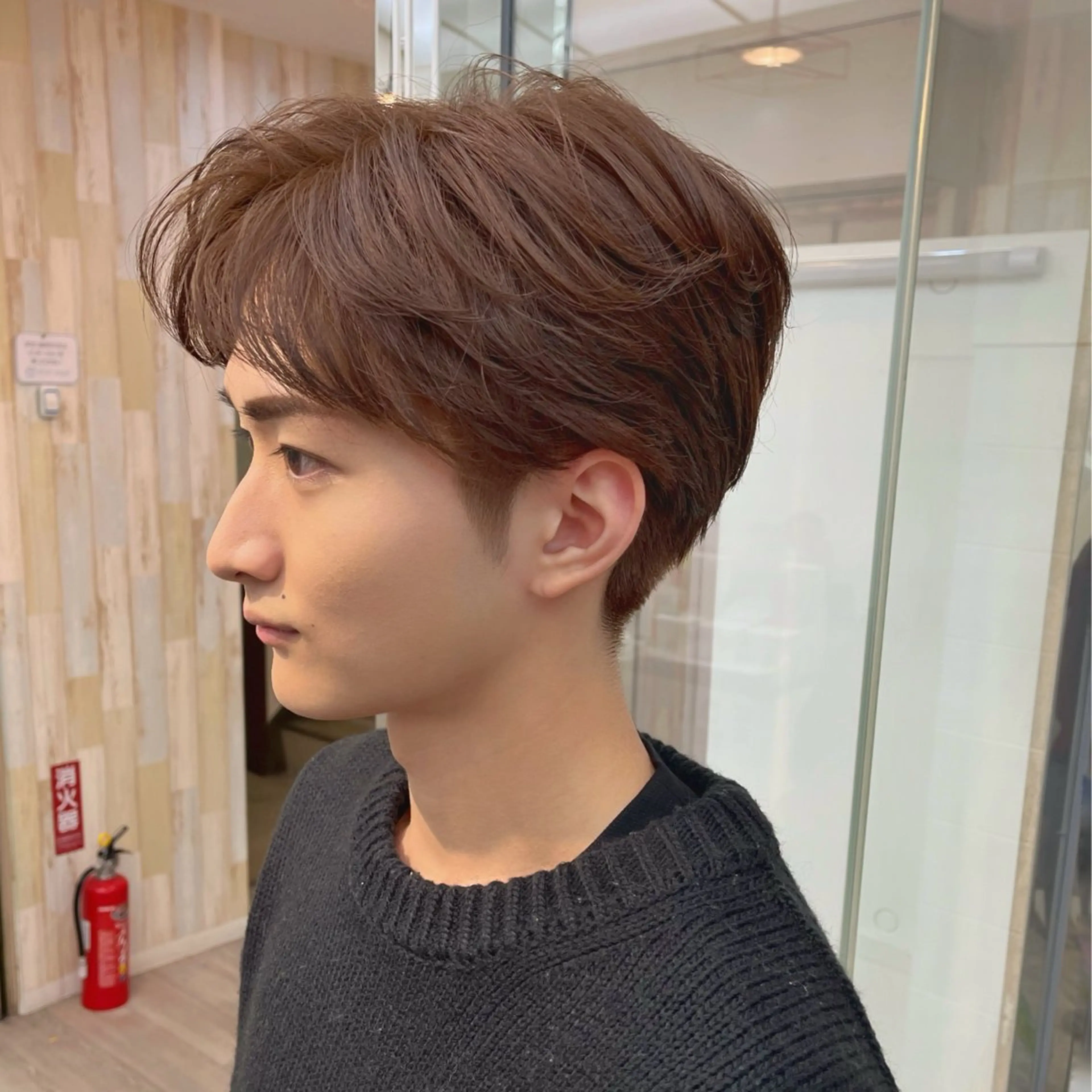 ミディアム カラー パーマ ヘアアレンジ メンズ メンズ韓国風 韓国風ヘア カット ヘアカラー トリートメント ヘッドスパ ヘアセット ®️レイヤー/透明感 カラー/星野六三四のヘアスタイル