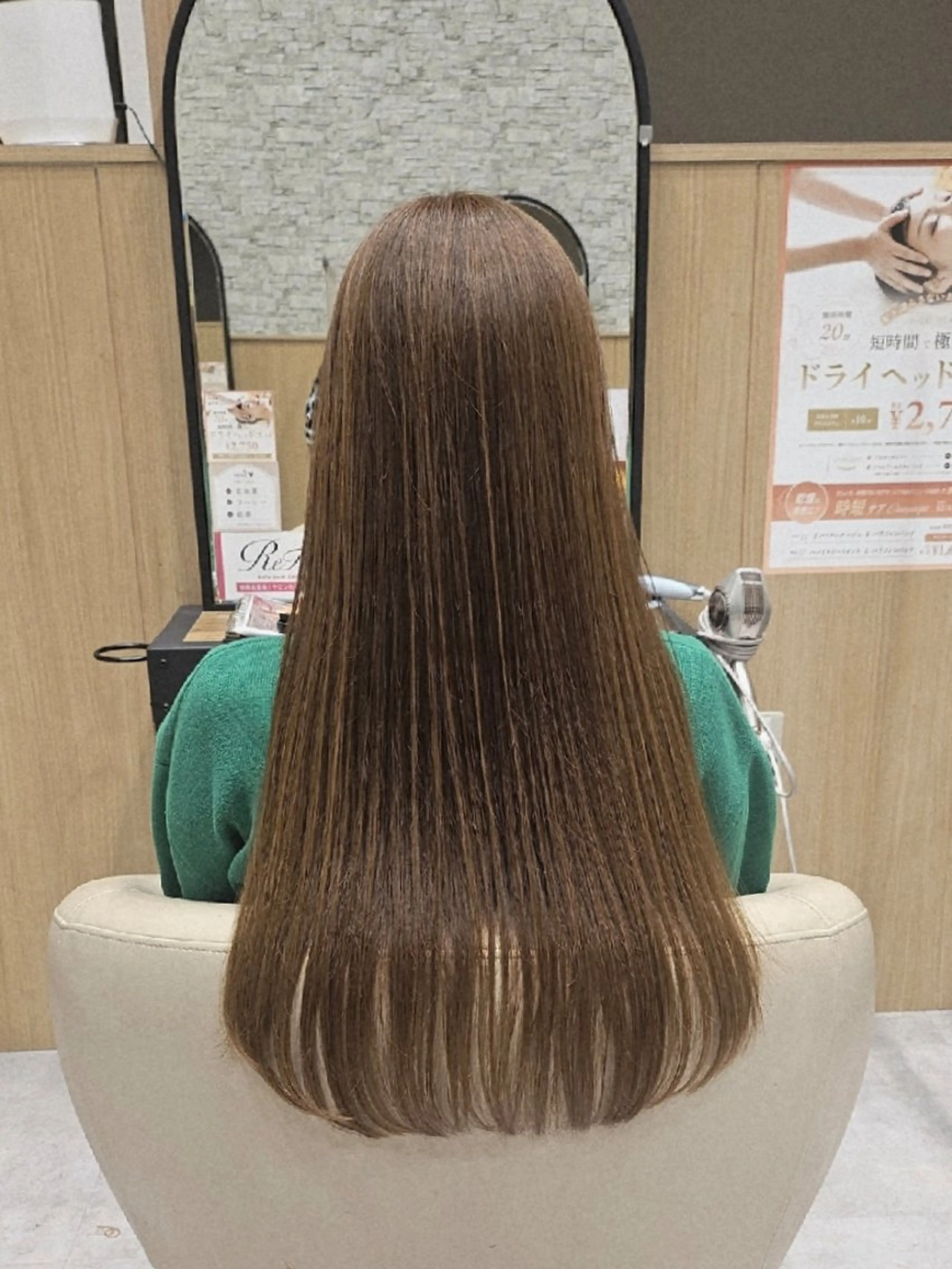 ロング カラー ベージュカラー ブリーチ ブリーチなしカラー UNIX ららぽーと豊洲店所属・透明感カラー️🫧‪ ℝ𝕚𝕟𝕒のヘアスタイル