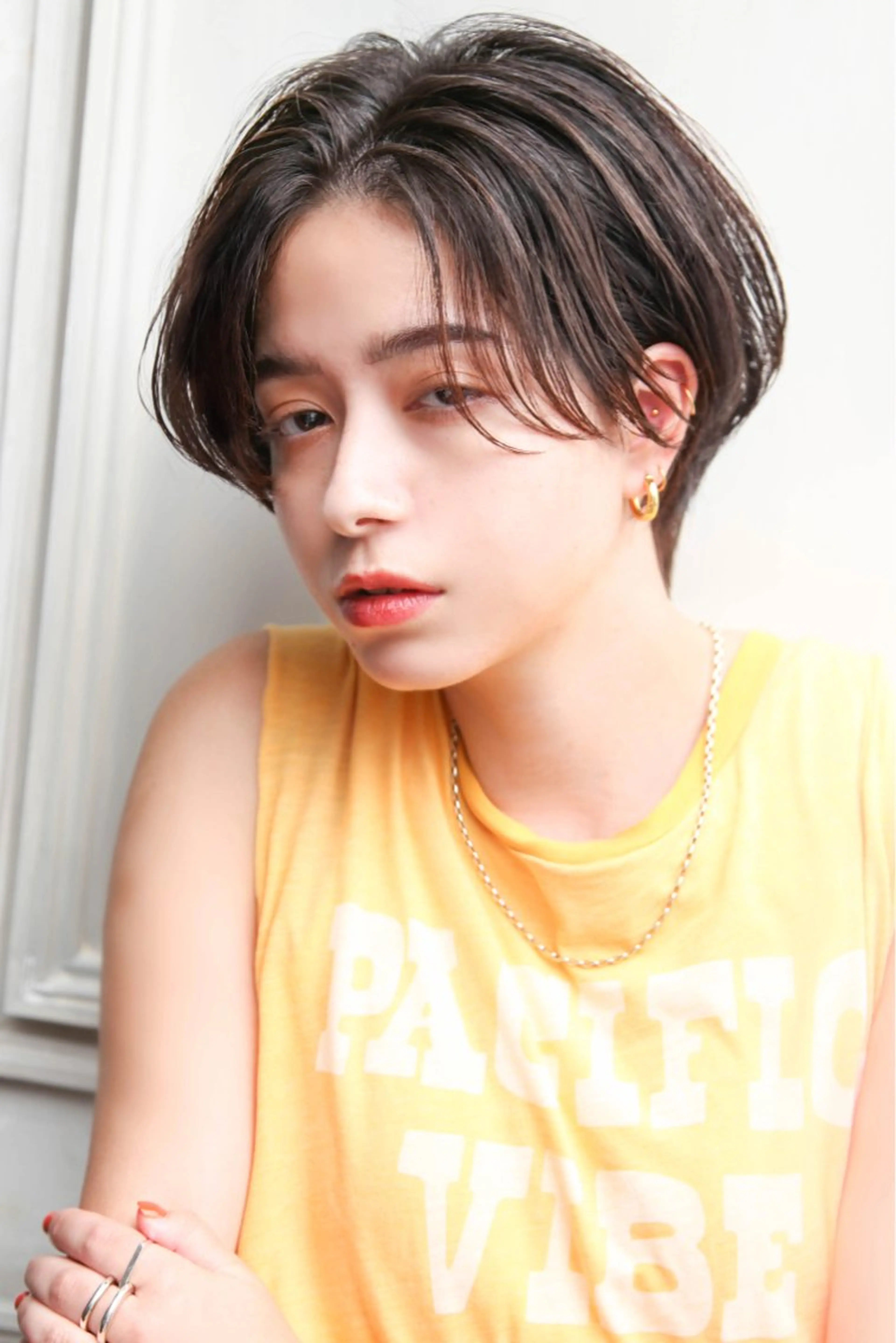 ショート カラー 秋葉 玲唯のヘアスタイル