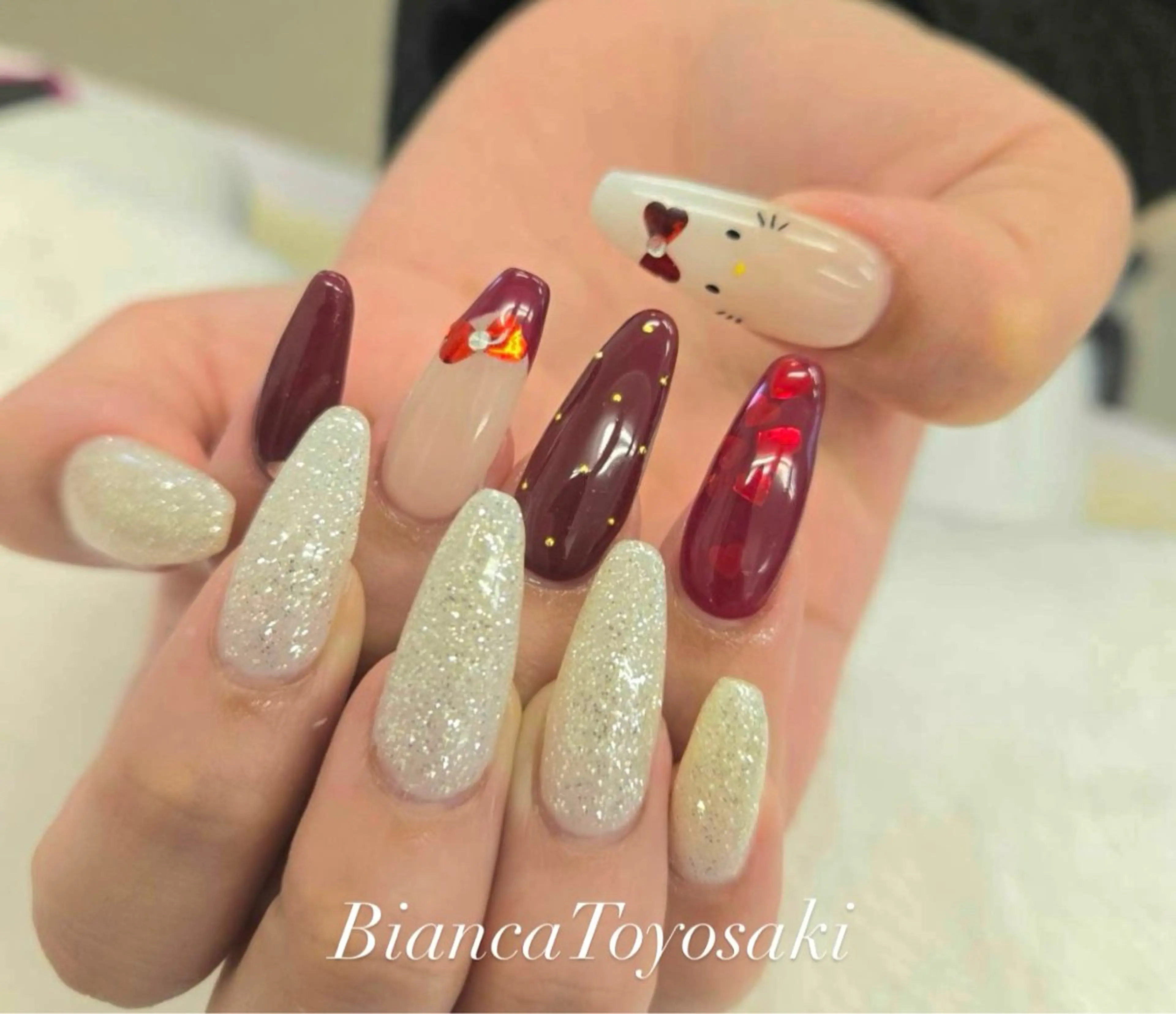 ネイル タマキ リノ　ビアンカ豊崎のネイルデザイン