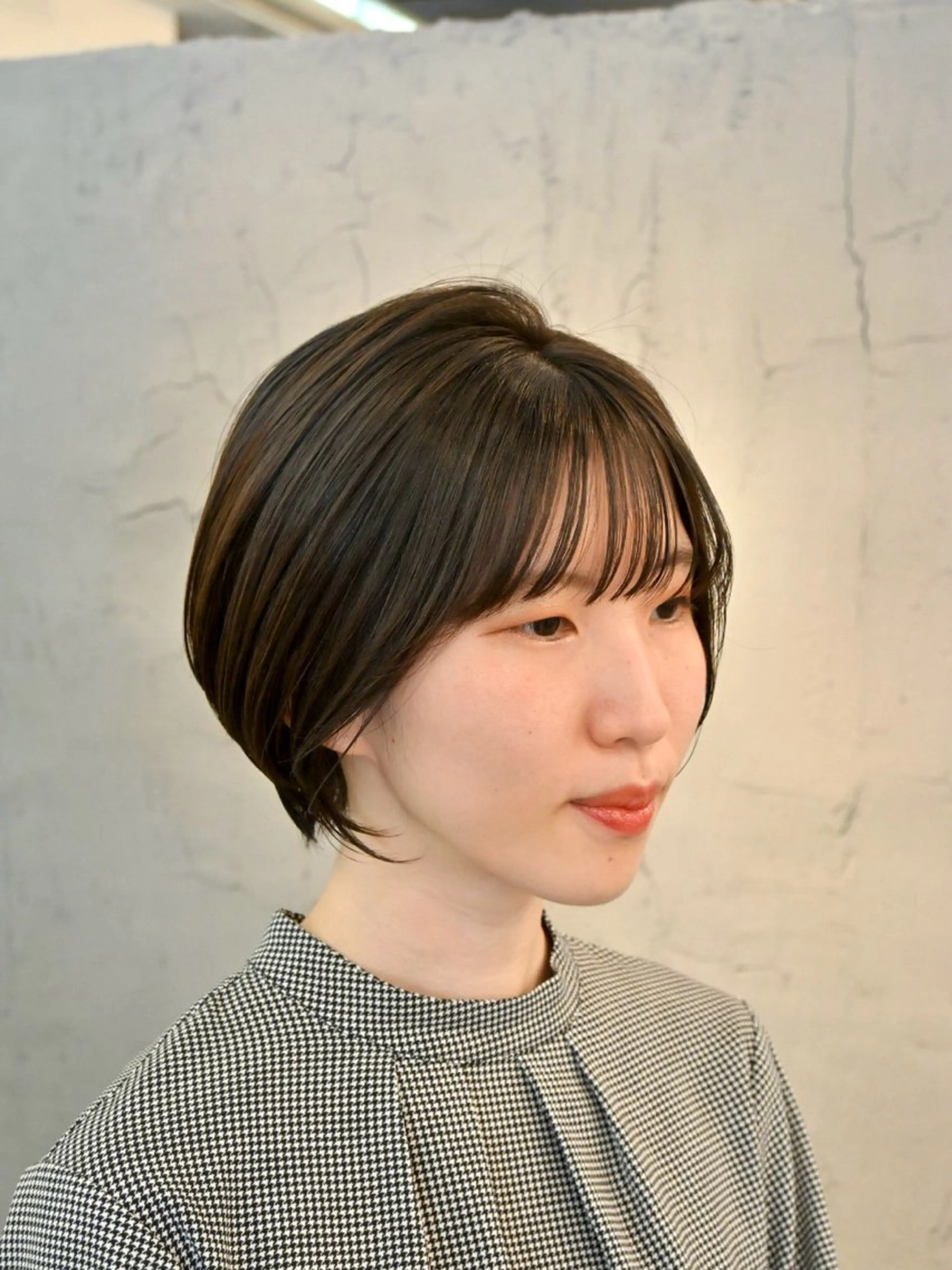 ショート カット ヘアカラー トリートメント VISAGE ba.sk 金子詩帆のヘアスタイル