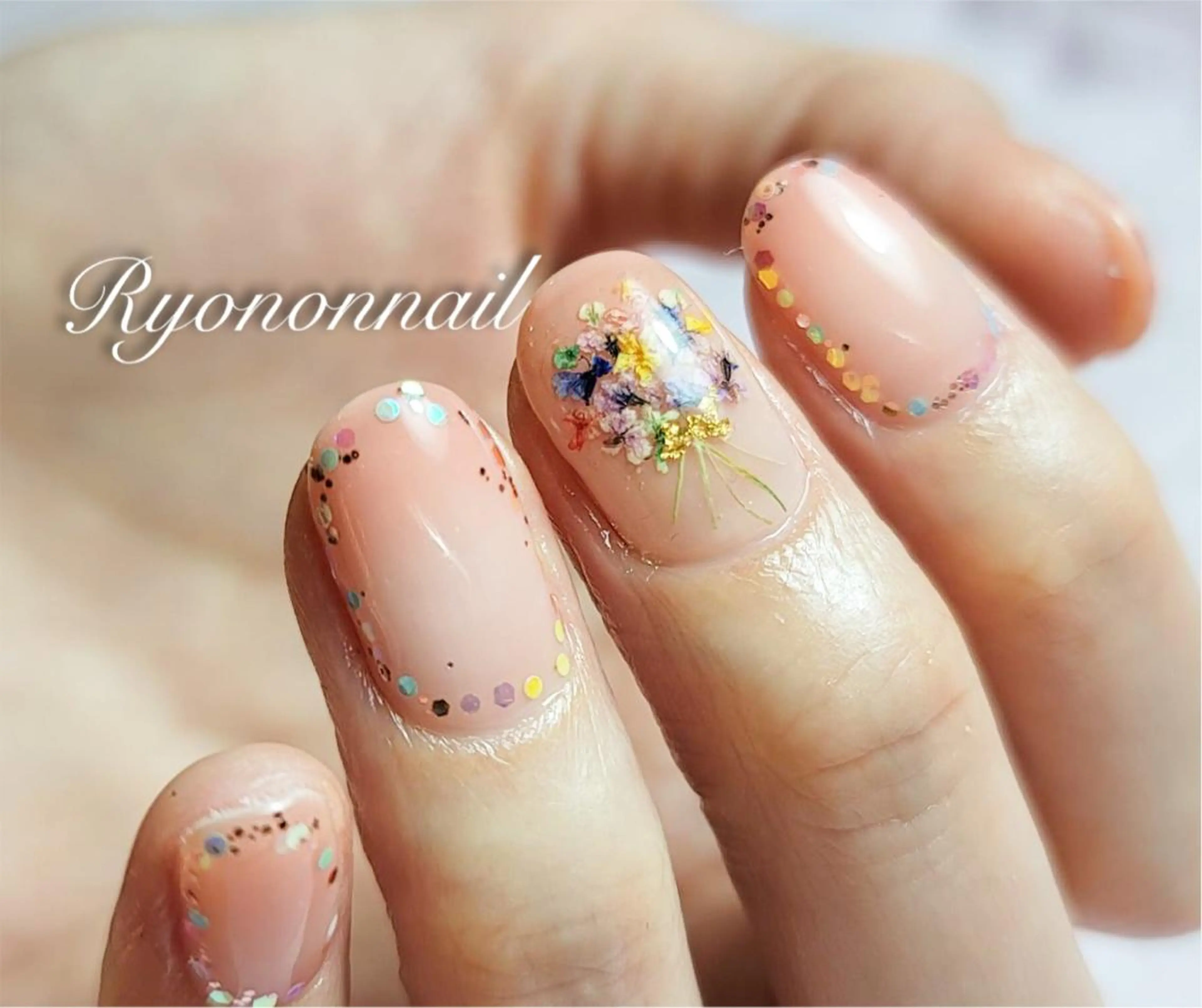 ネイル Ryononnail(リョノンネイル)所属・Ryononnail 上谷典子のネイルデザイン