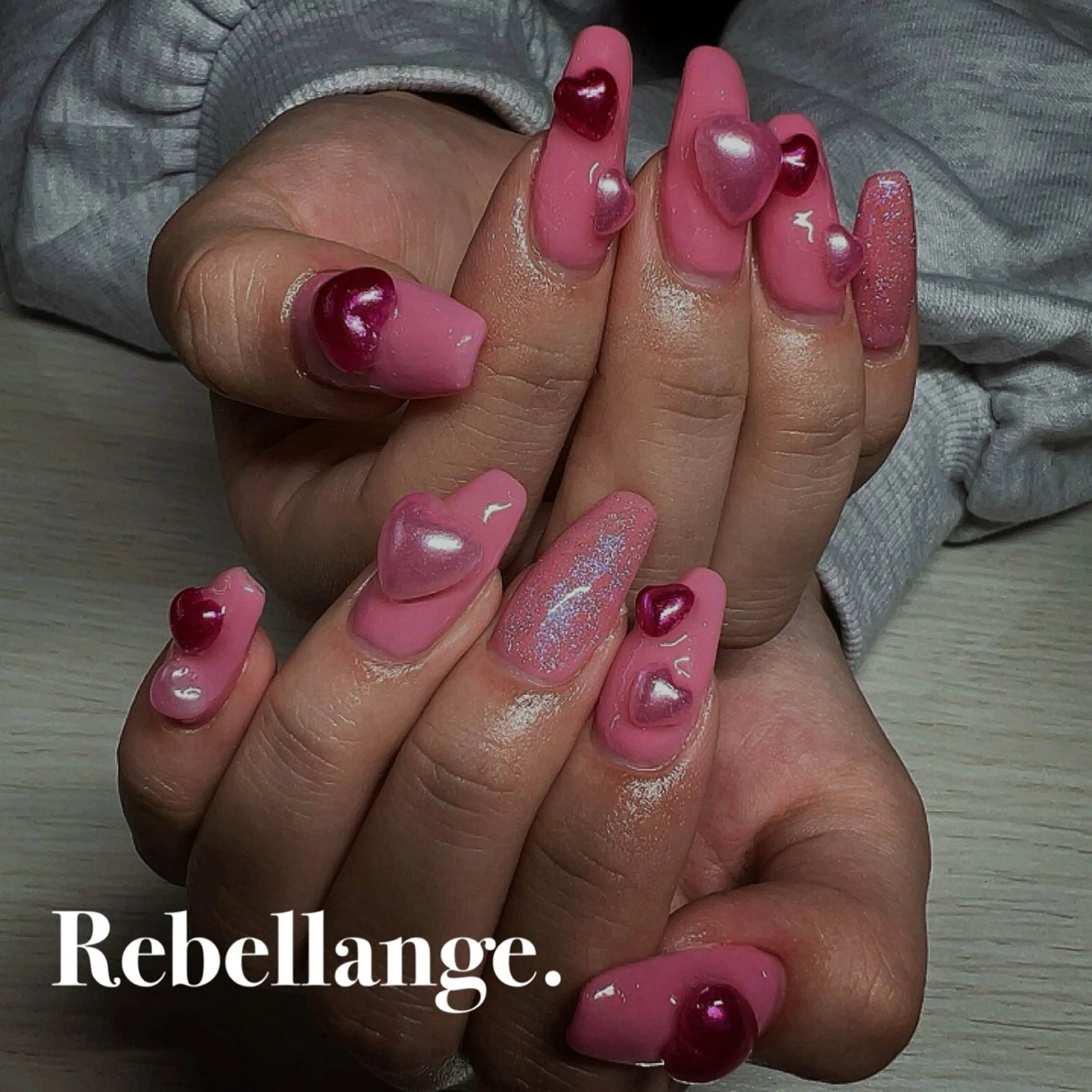 ネイル ハンドネイル Rebellange n.のネイルデザイン